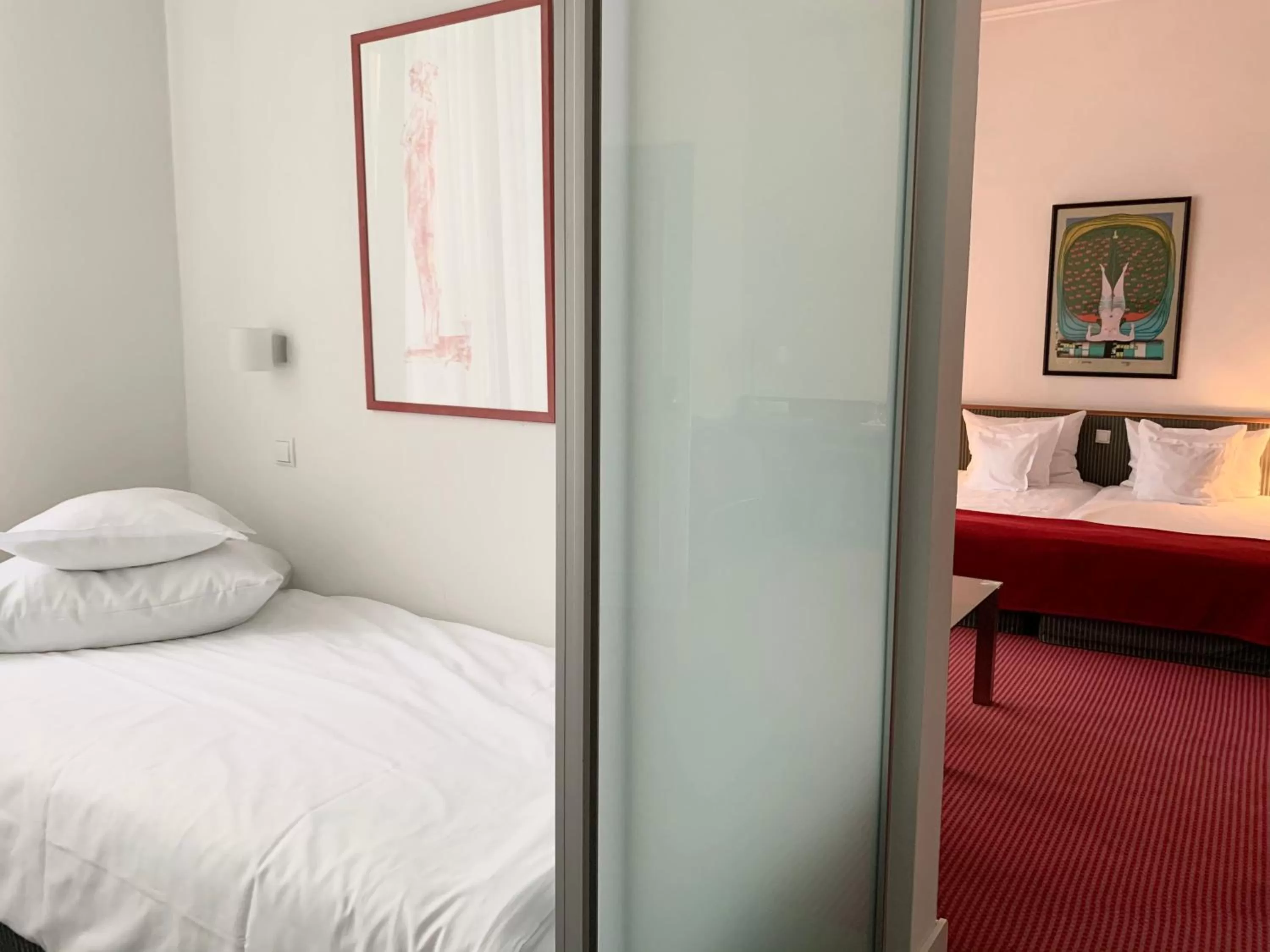 Photo of the whole room, Bed in Hotel Bamberger Hof Bellevue