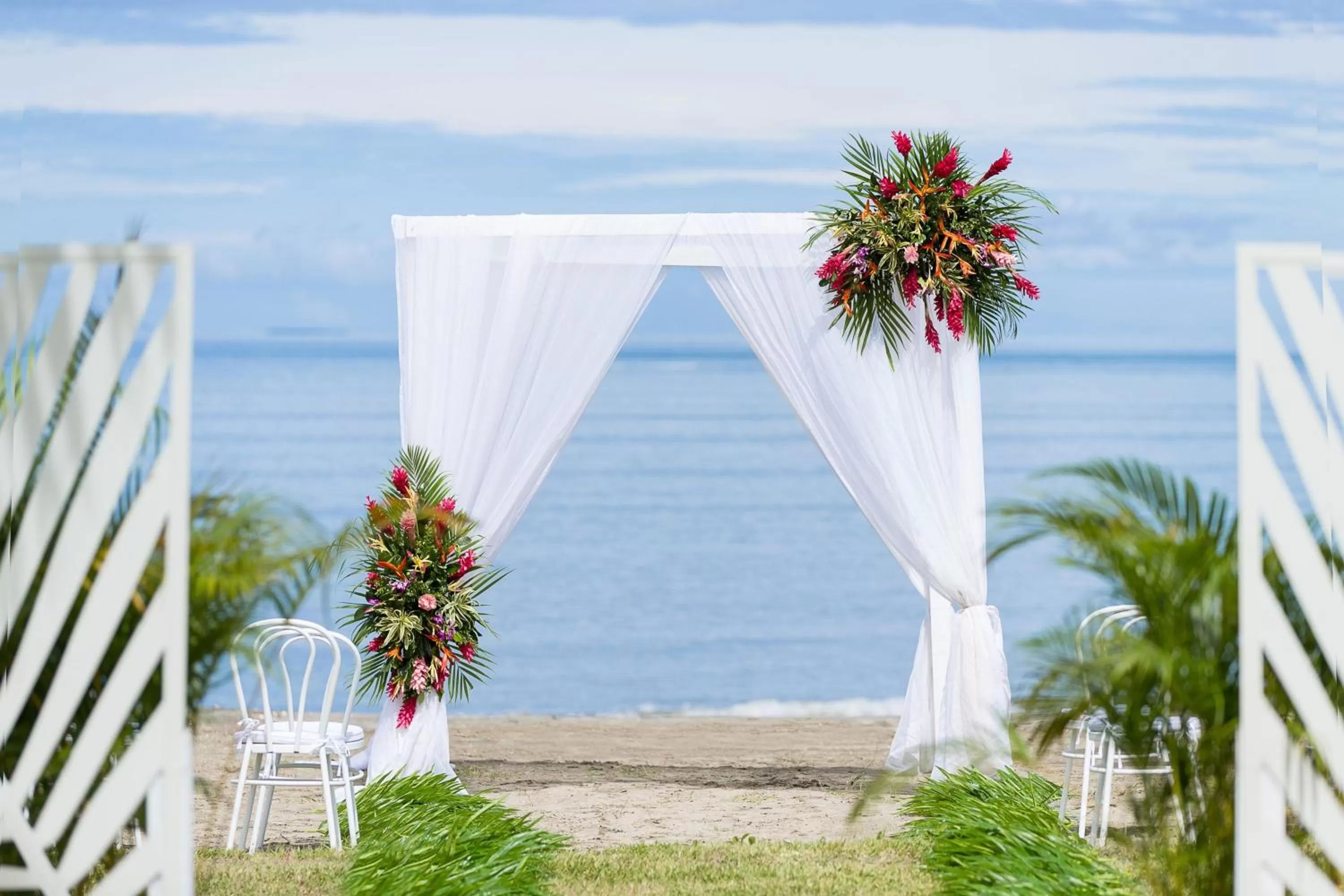 Beach in Sheraton Fiji Golf & Beach Resort