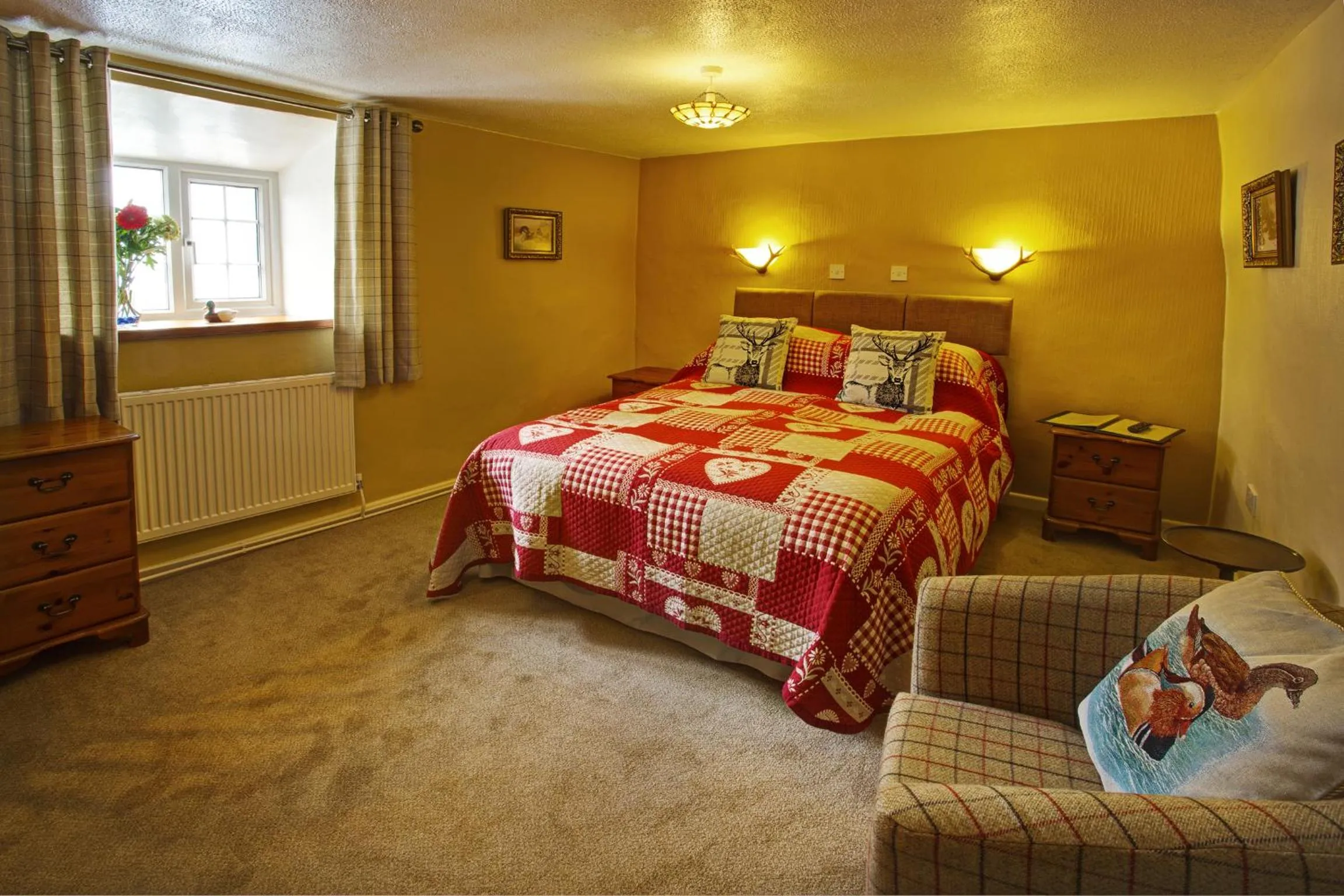 Bedroom, Bed in Tinhay Mill