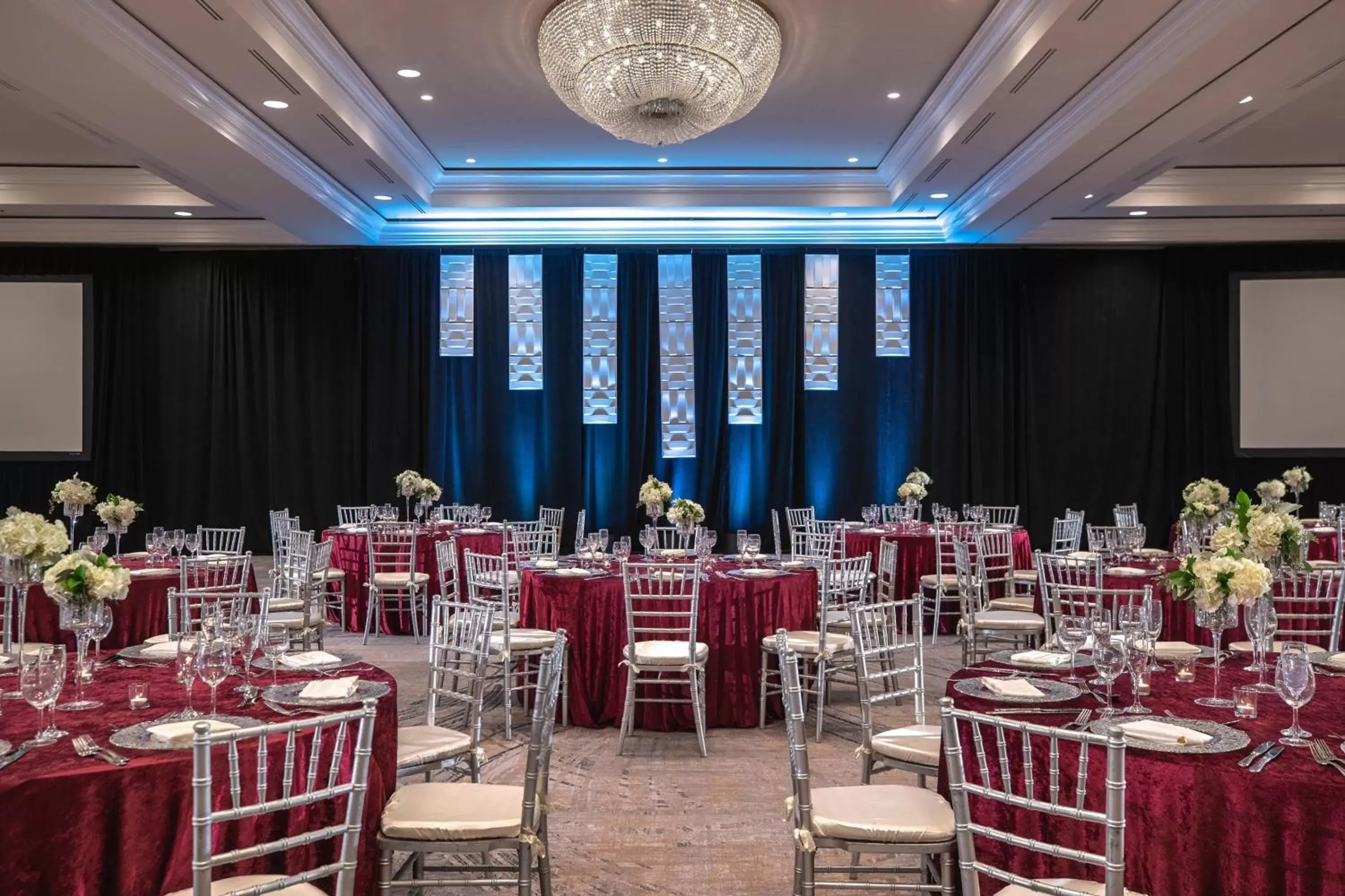 Meeting/conference room, Banquet Facilities in Renaissance Long Beach Hotel