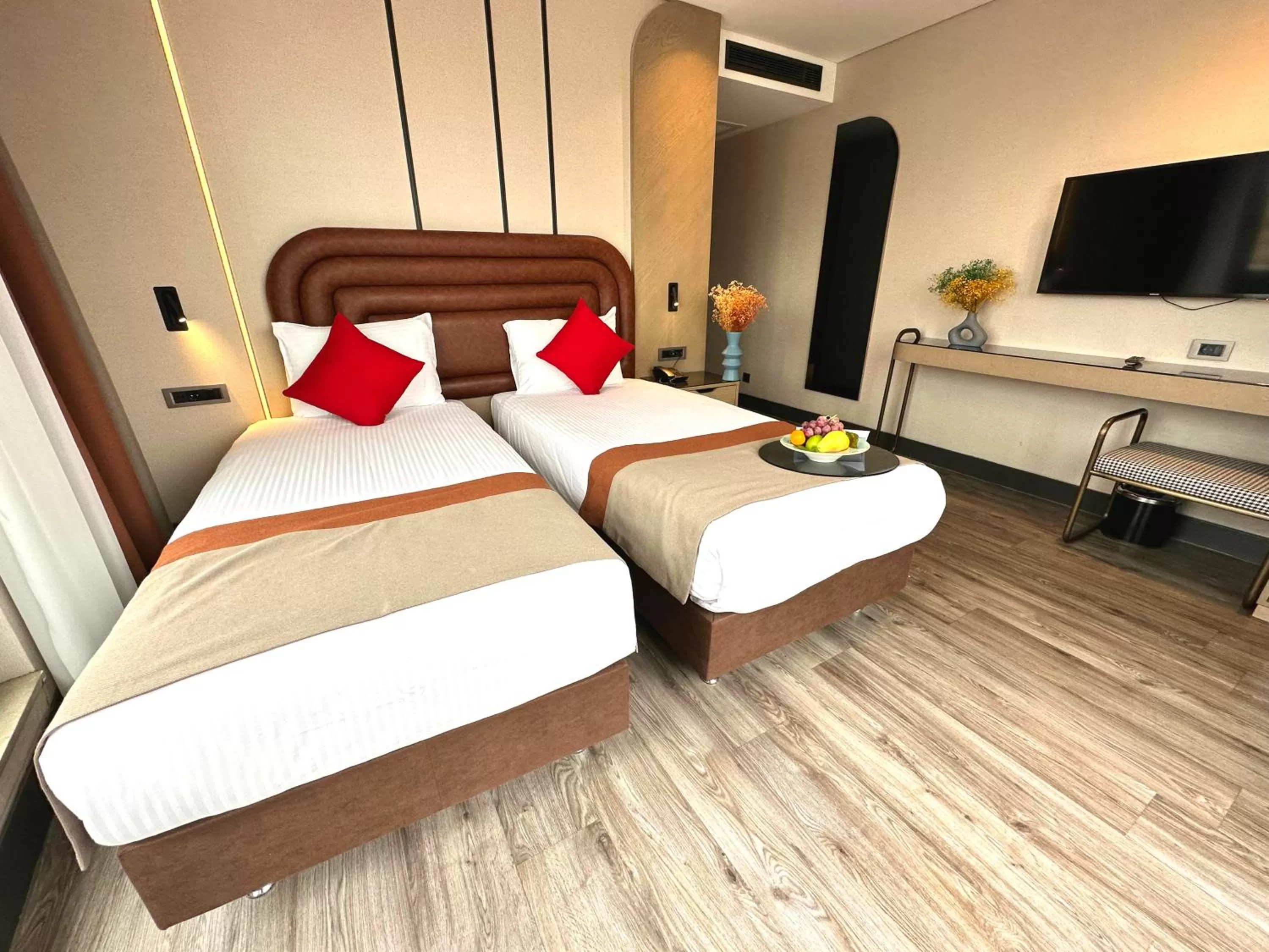 Bed in Edition Old City Hotel