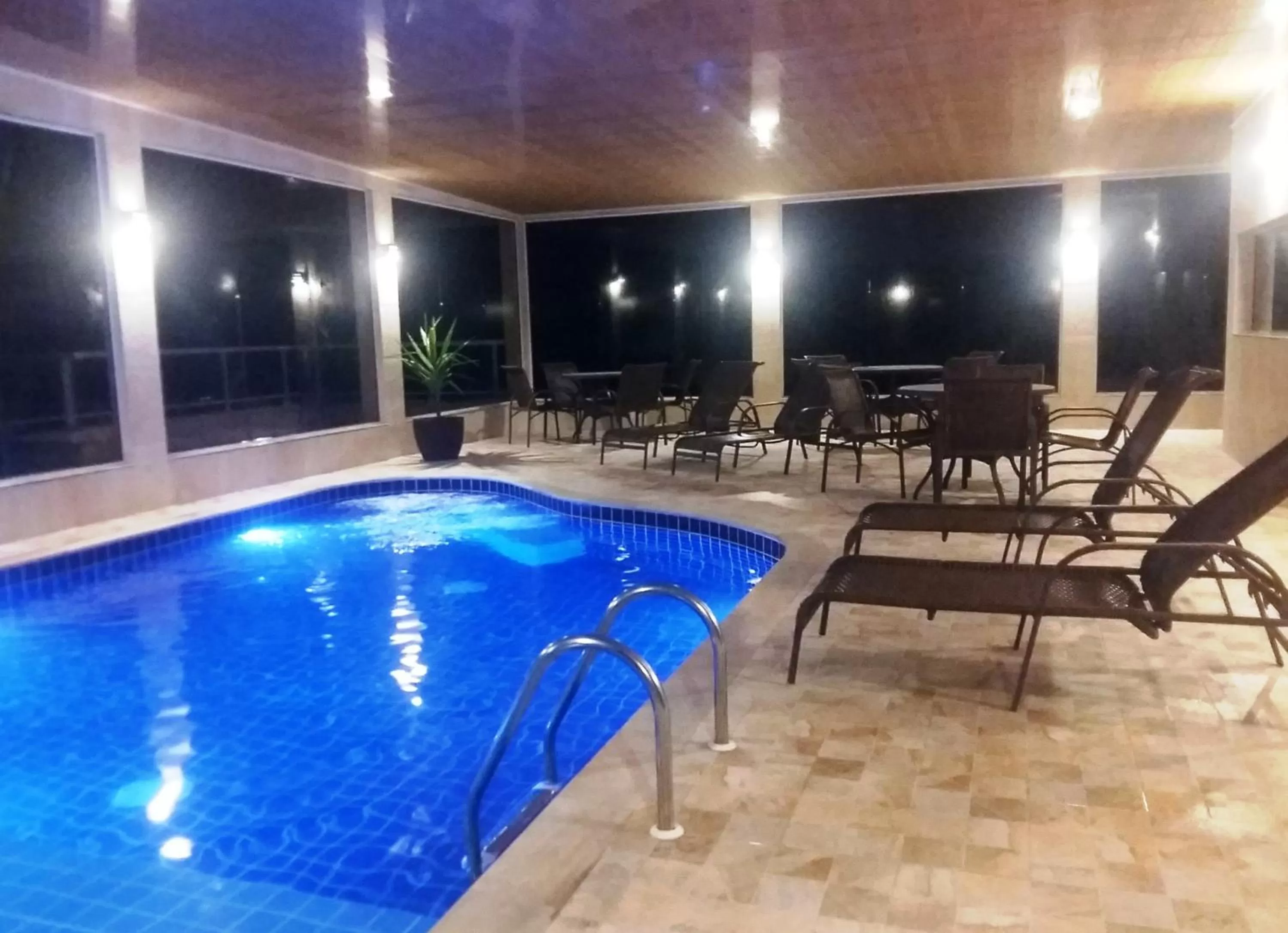Swimming pool in Pousada Le Sapê