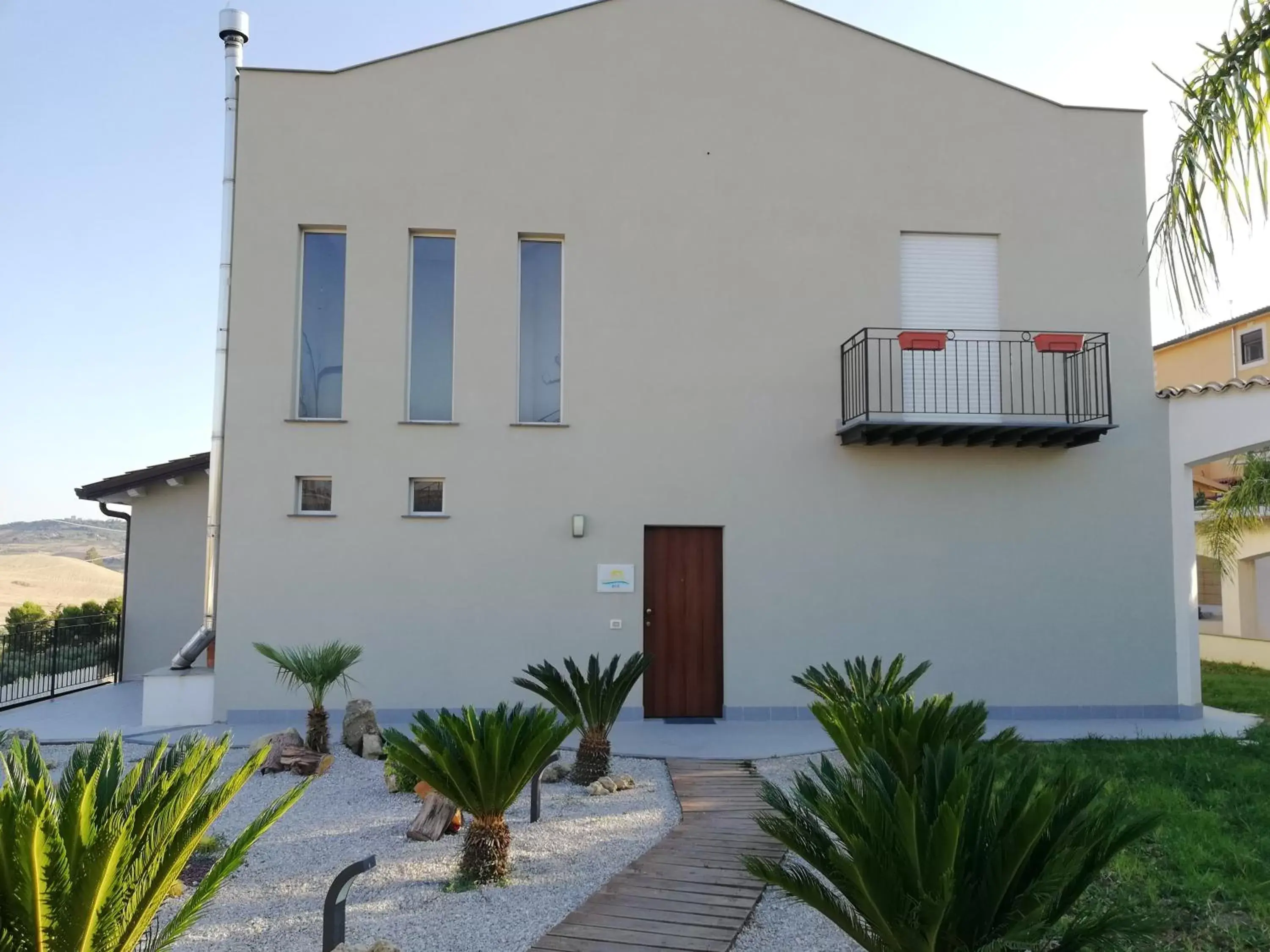 Facade/entrance, Property Building in B&B Villa Kairos