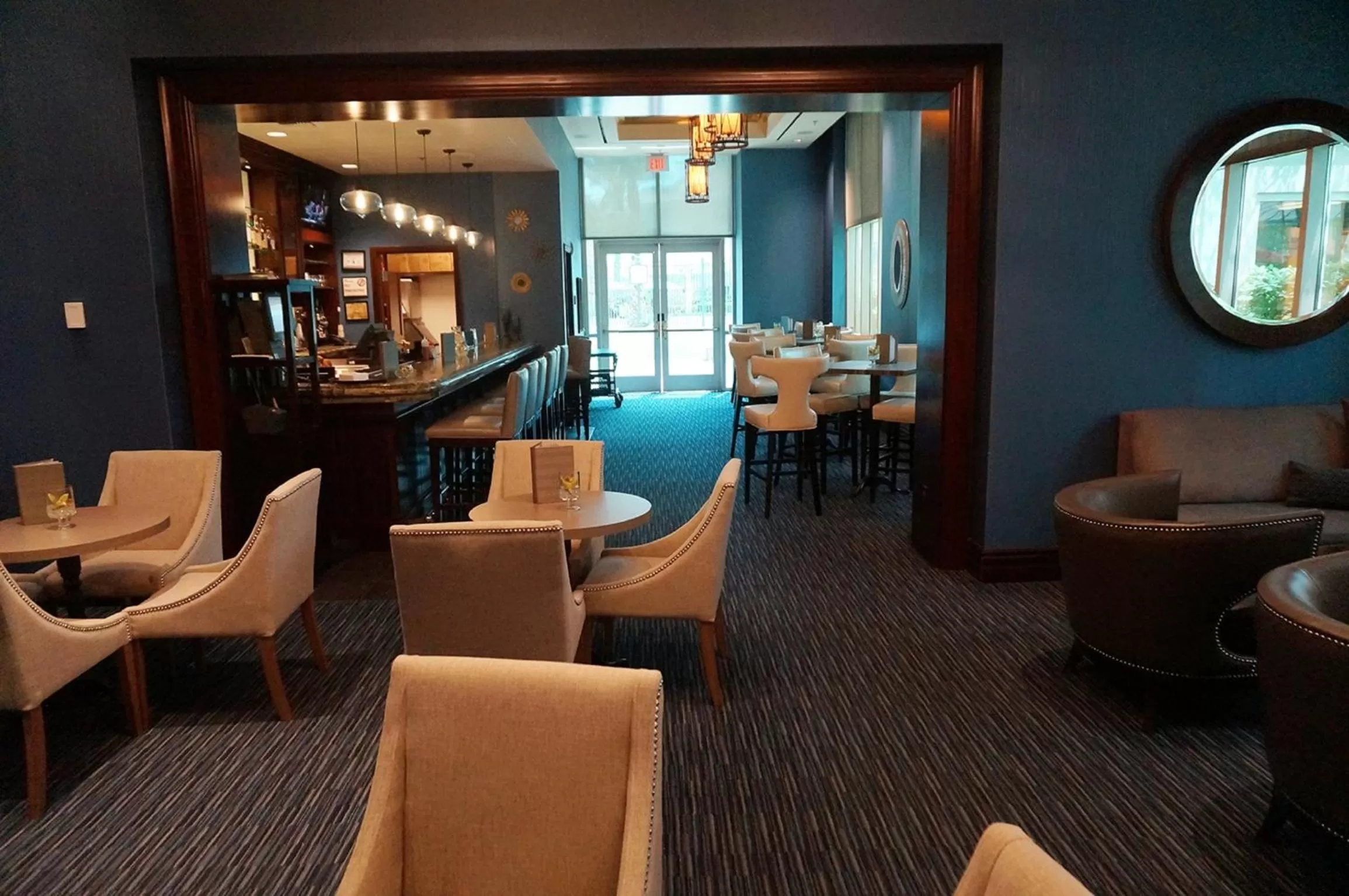 Restaurant/places to eat in Luxury Suites International at The Signature