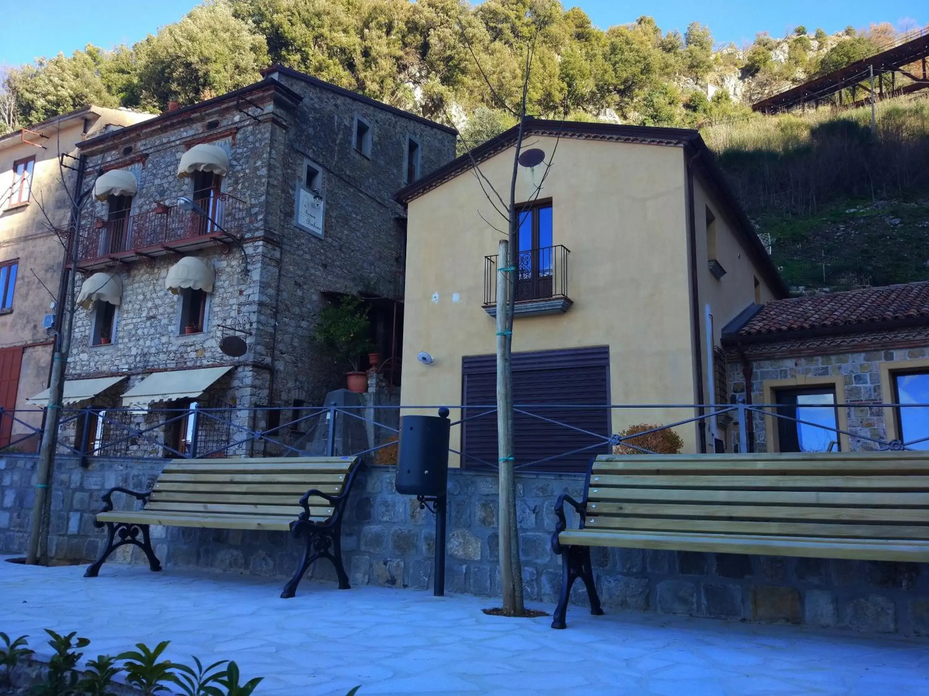 Property Building in B&b La Fontana Borbone