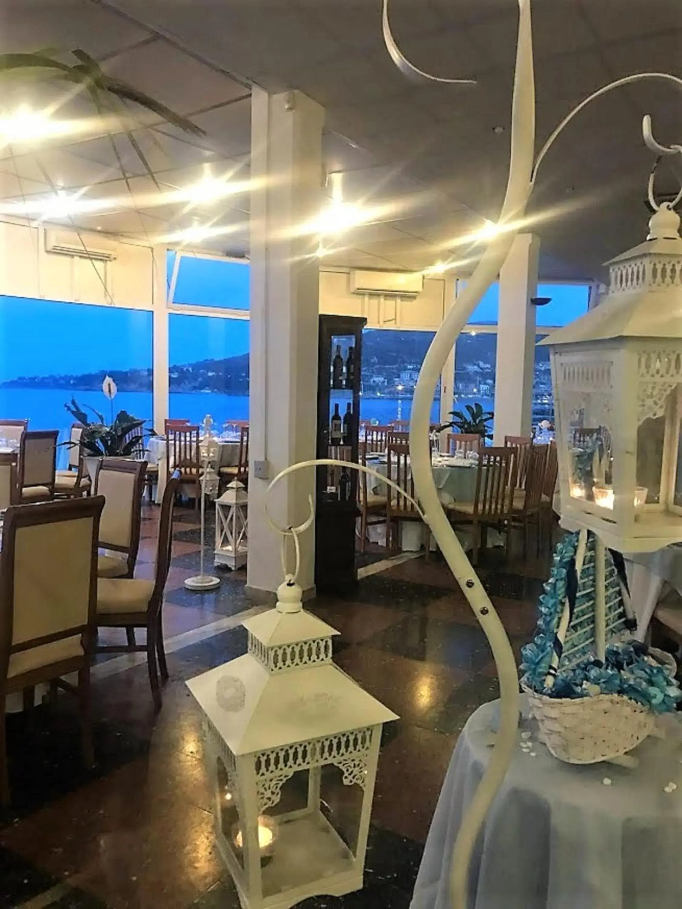 Restaurant/places to eat in Hotel La Caletta