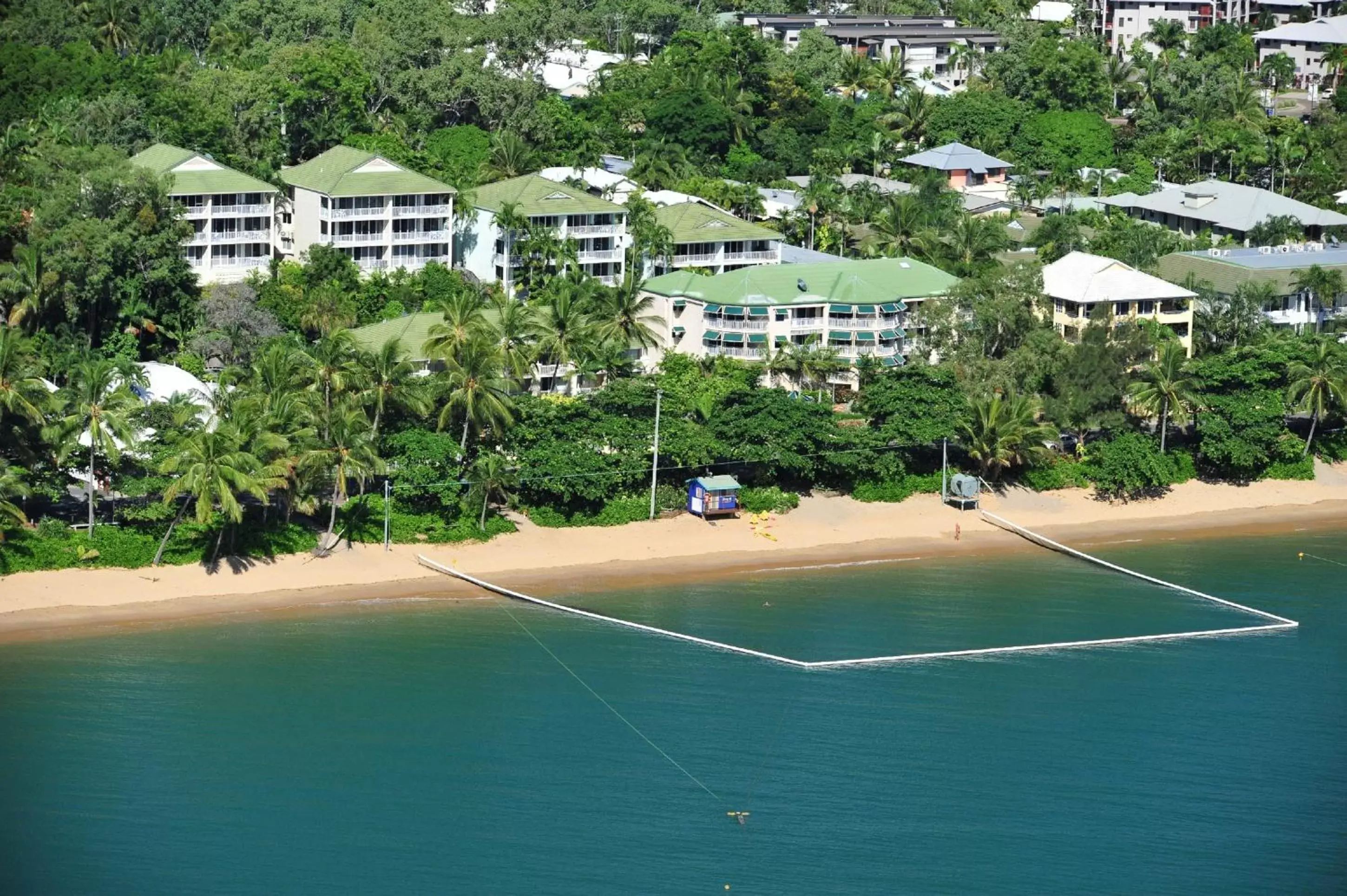 Property building, Bird's-eye View in On The Beach