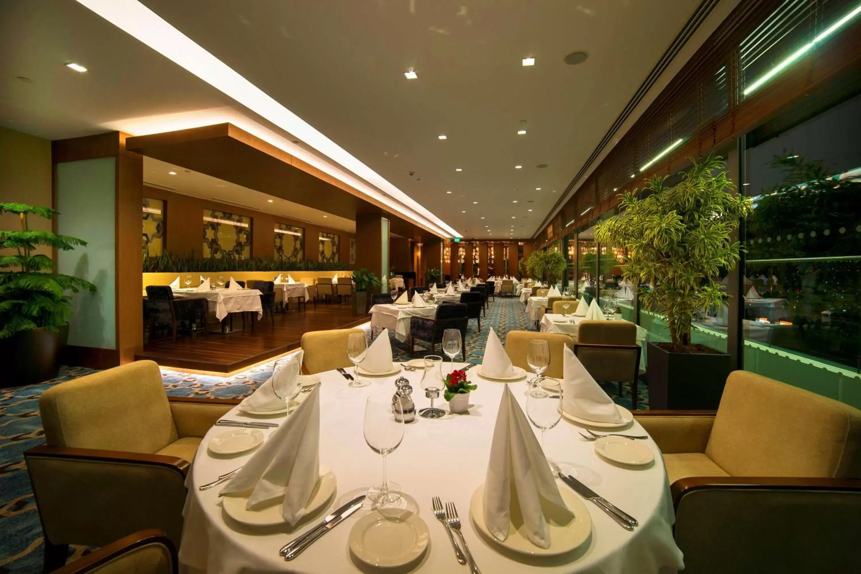Restaurant/Places to Eat in Radisson Blu Hotel, Kayseri