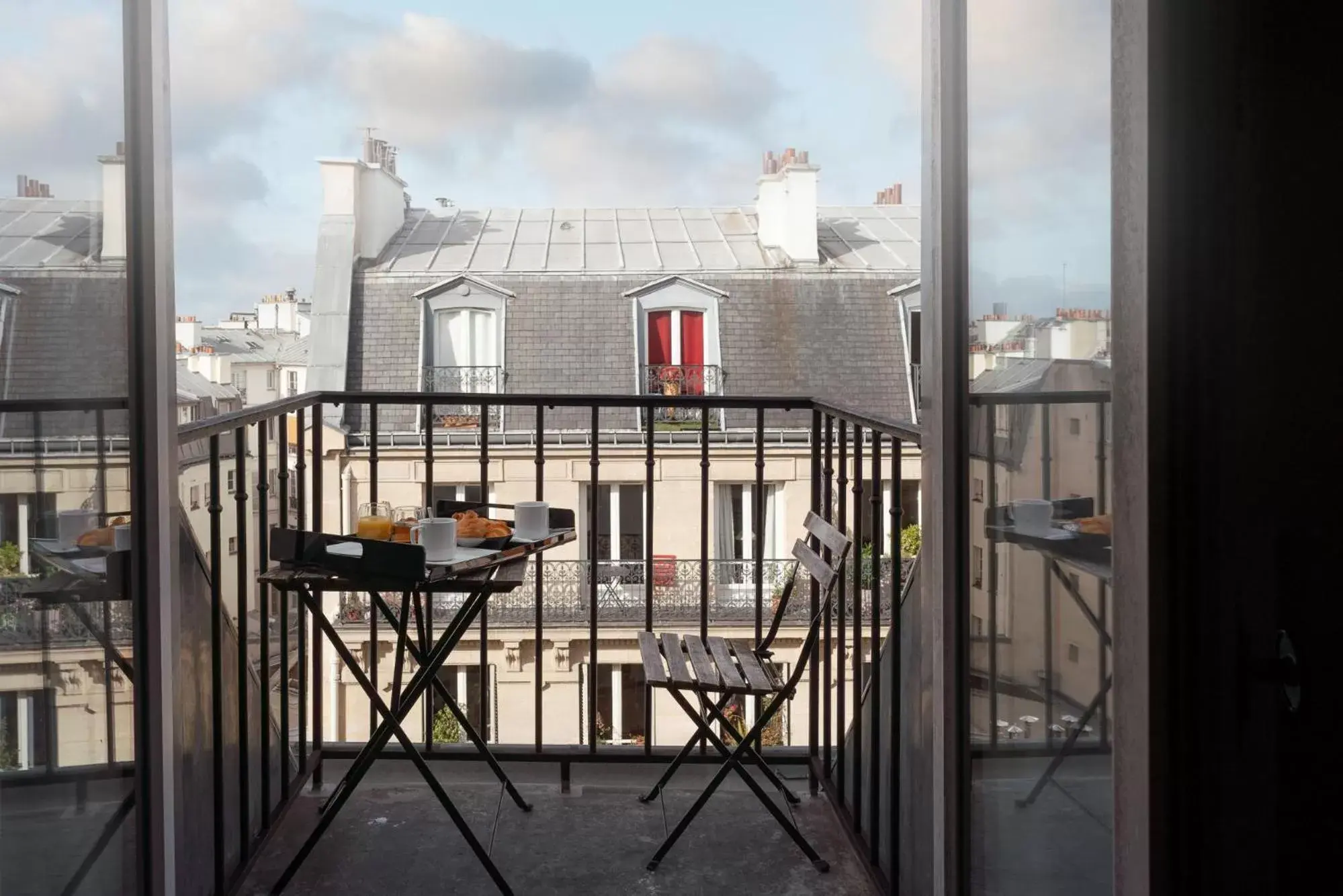 View (from property/room), Balcony/Terrace in Hotel Saint-Louis Pigalle