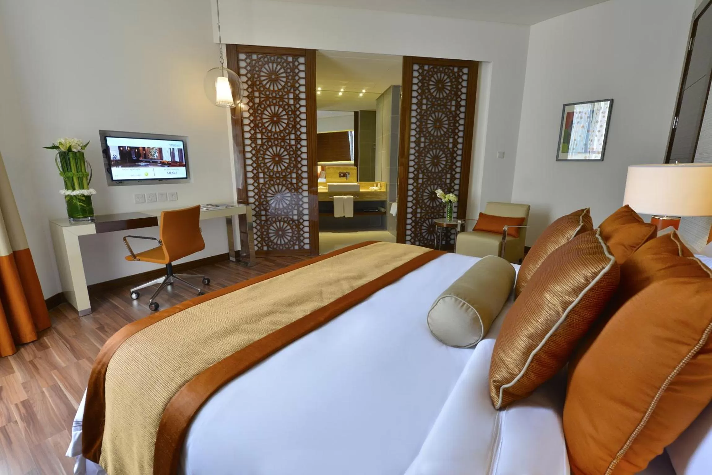 Bedroom, Bed in Fraser Suites Diplomatic Area Bahrain