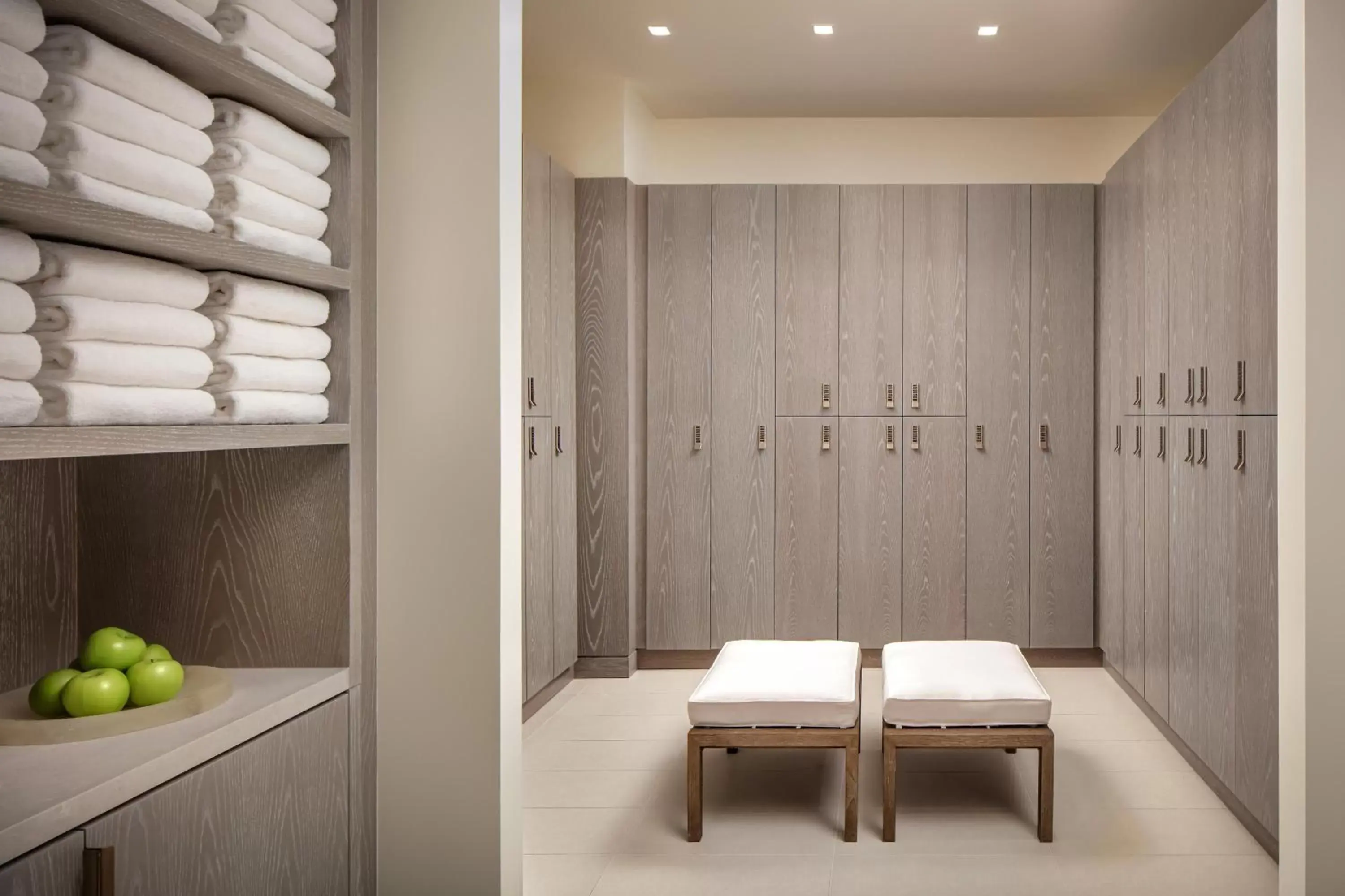 Spa and wellness centre/facilities in The St. Regis Toronto