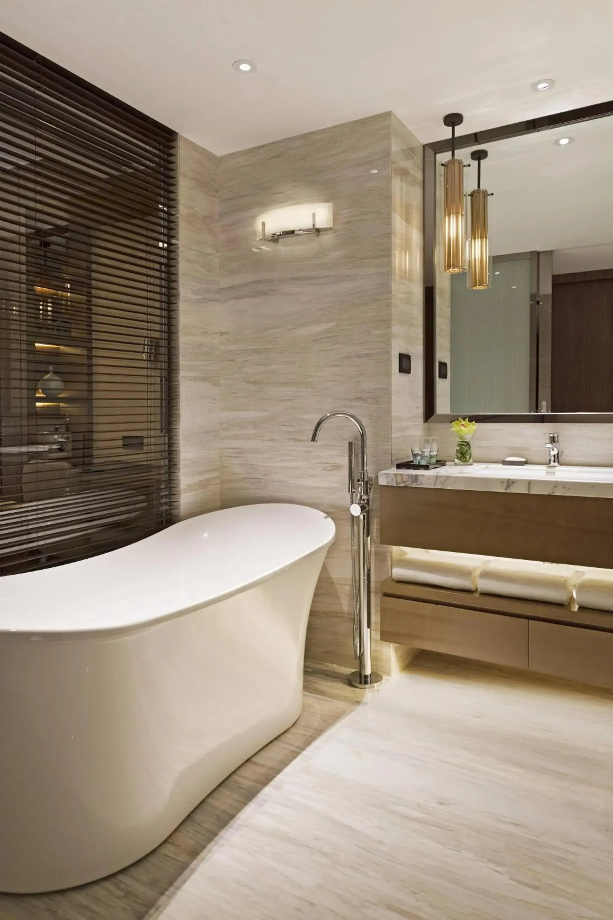 Bathroom in The Fairway Place, Xi'an - Marriott Executive Apartments