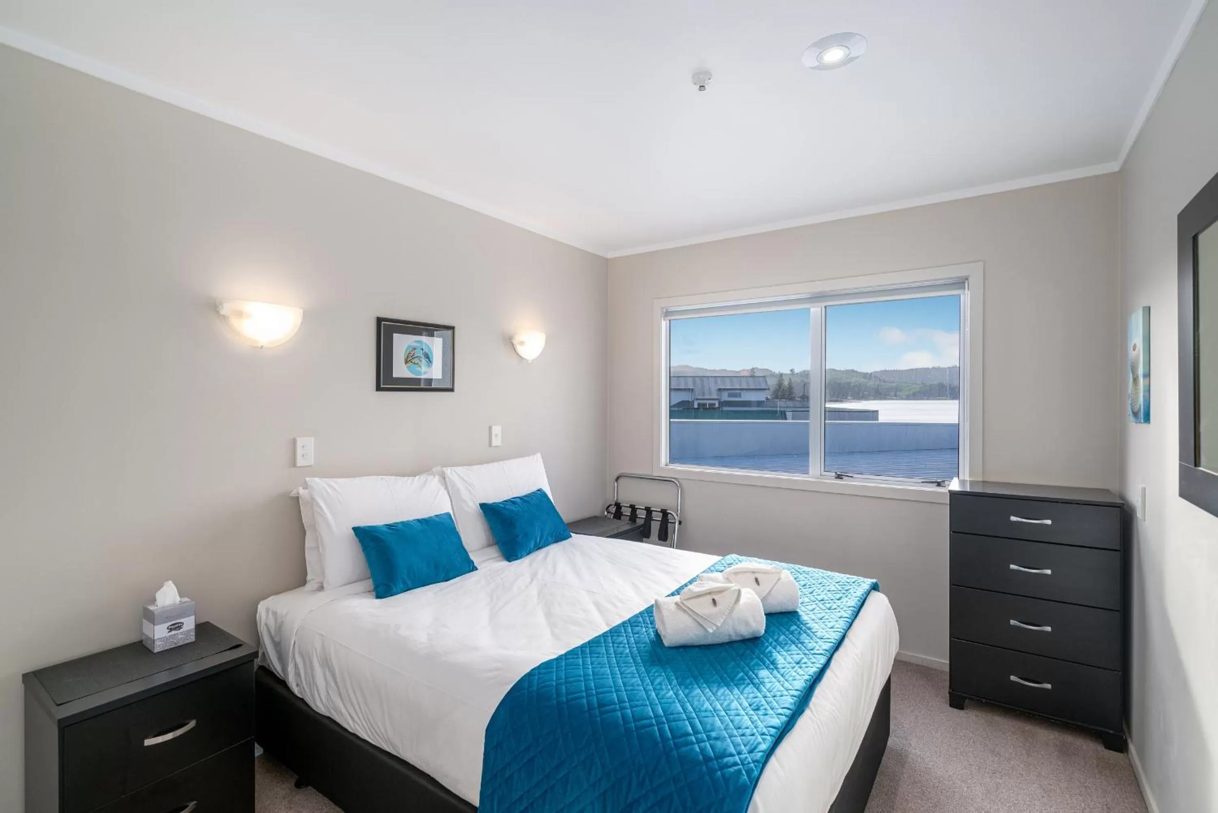 Bedroom, Bed in Waterfront Apartments Whitianga