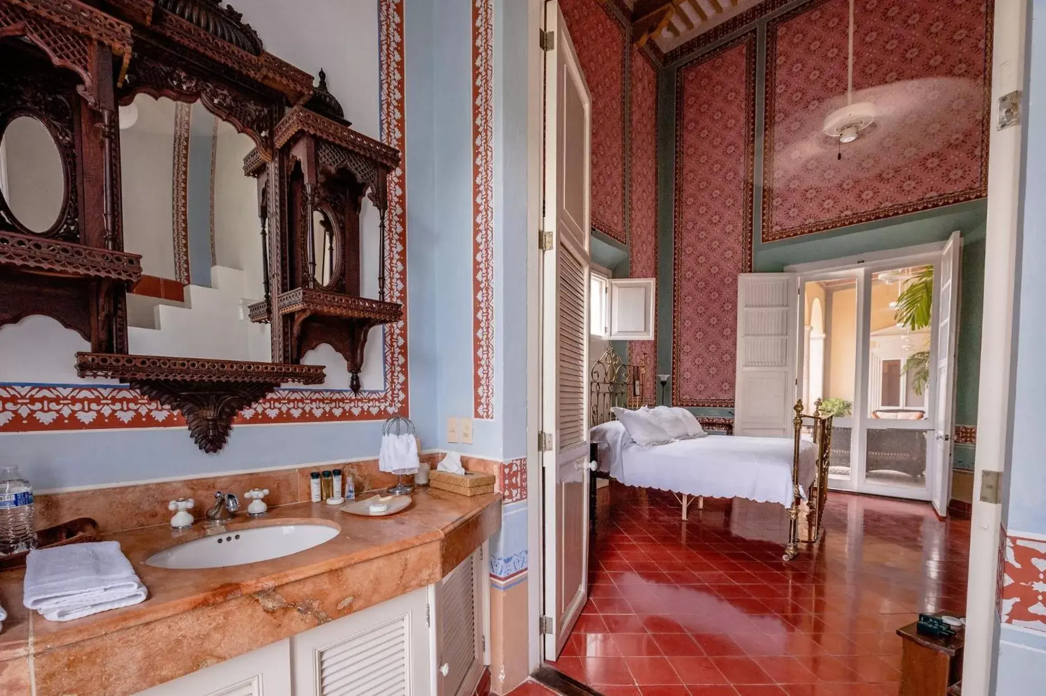 Photo of the whole room, Bathroom in HACIENDA SAN ANTONIO MILLET