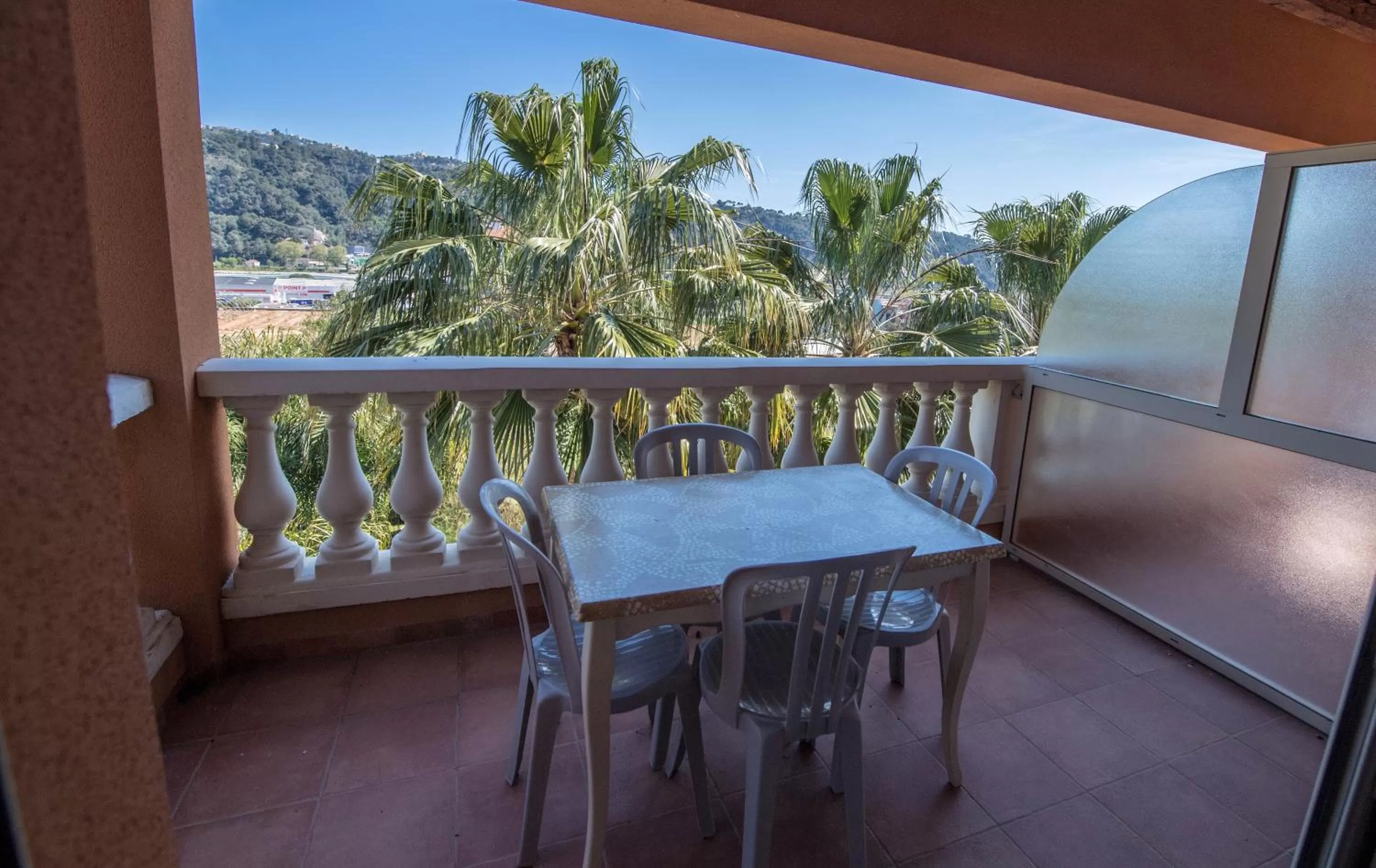 Mountain view in Appart Hotel Lou Castelet