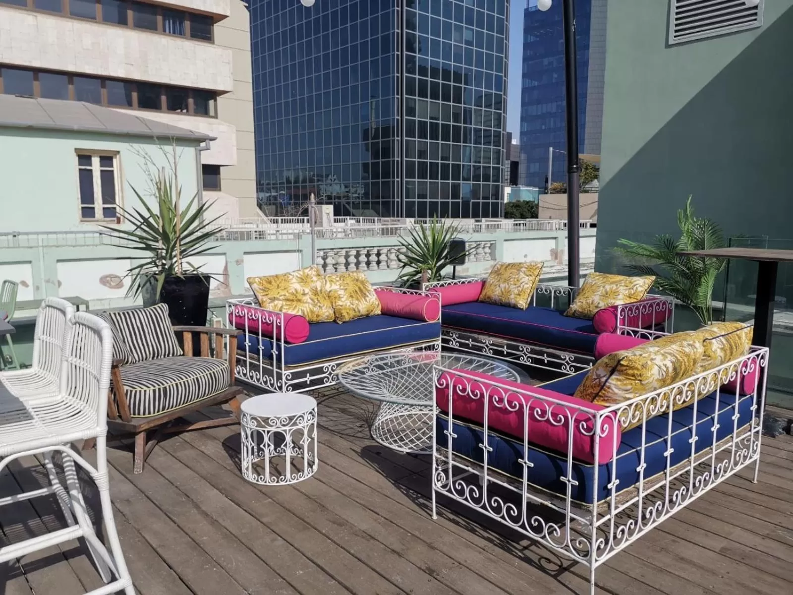 Property building in Alma Boutique Hotel & Lounge