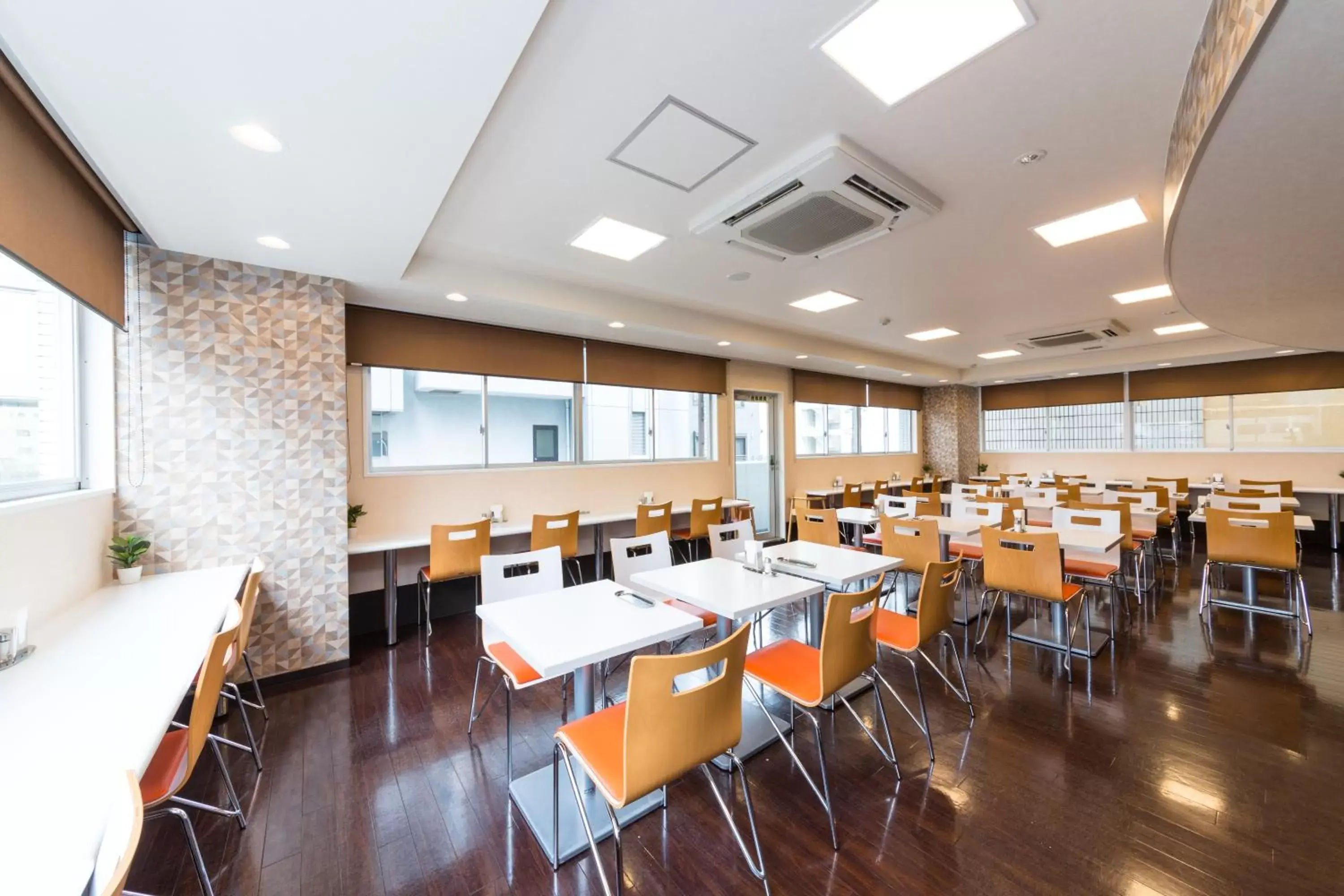 Buffet breakfast, Restaurant/Places to Eat in Sanco Inn Shizuoka Kitaguchi