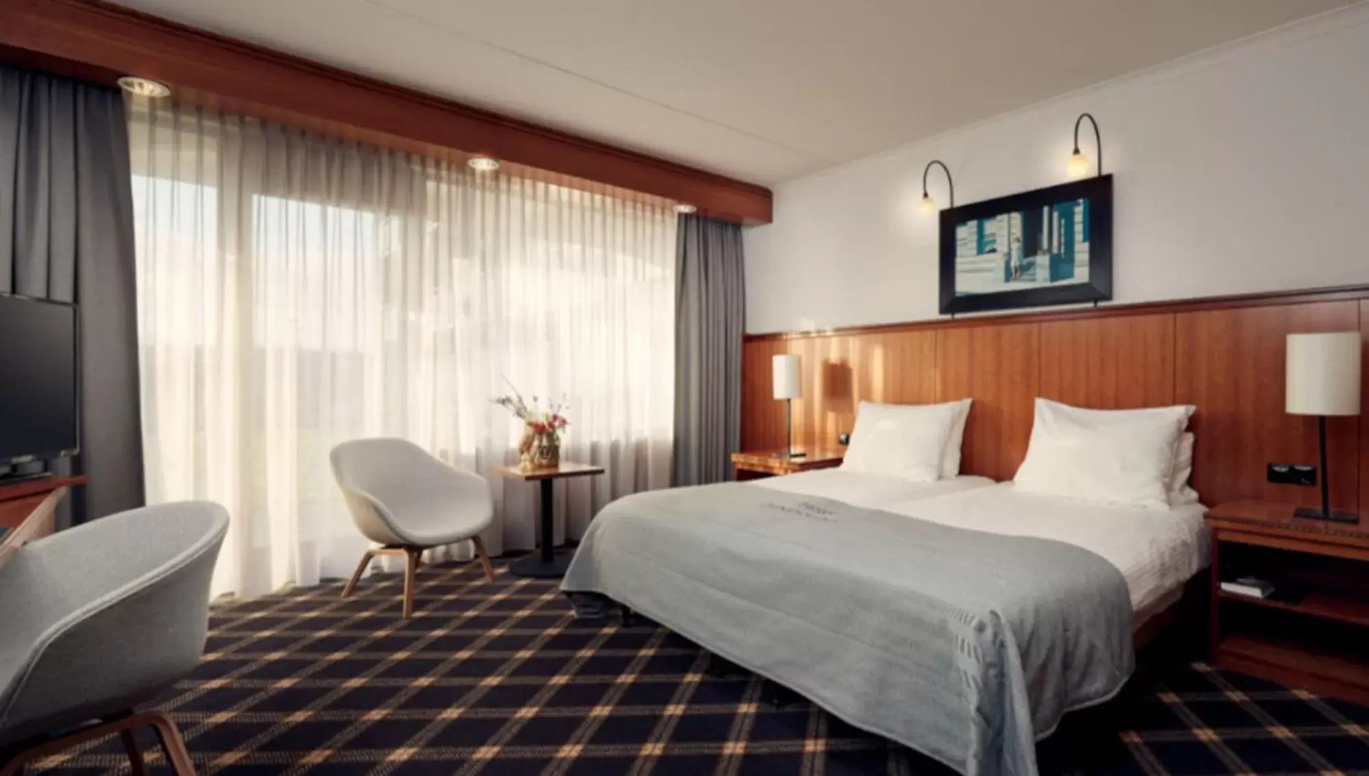 Bedroom, Bed in Van der Valk Hotel Eindhoven