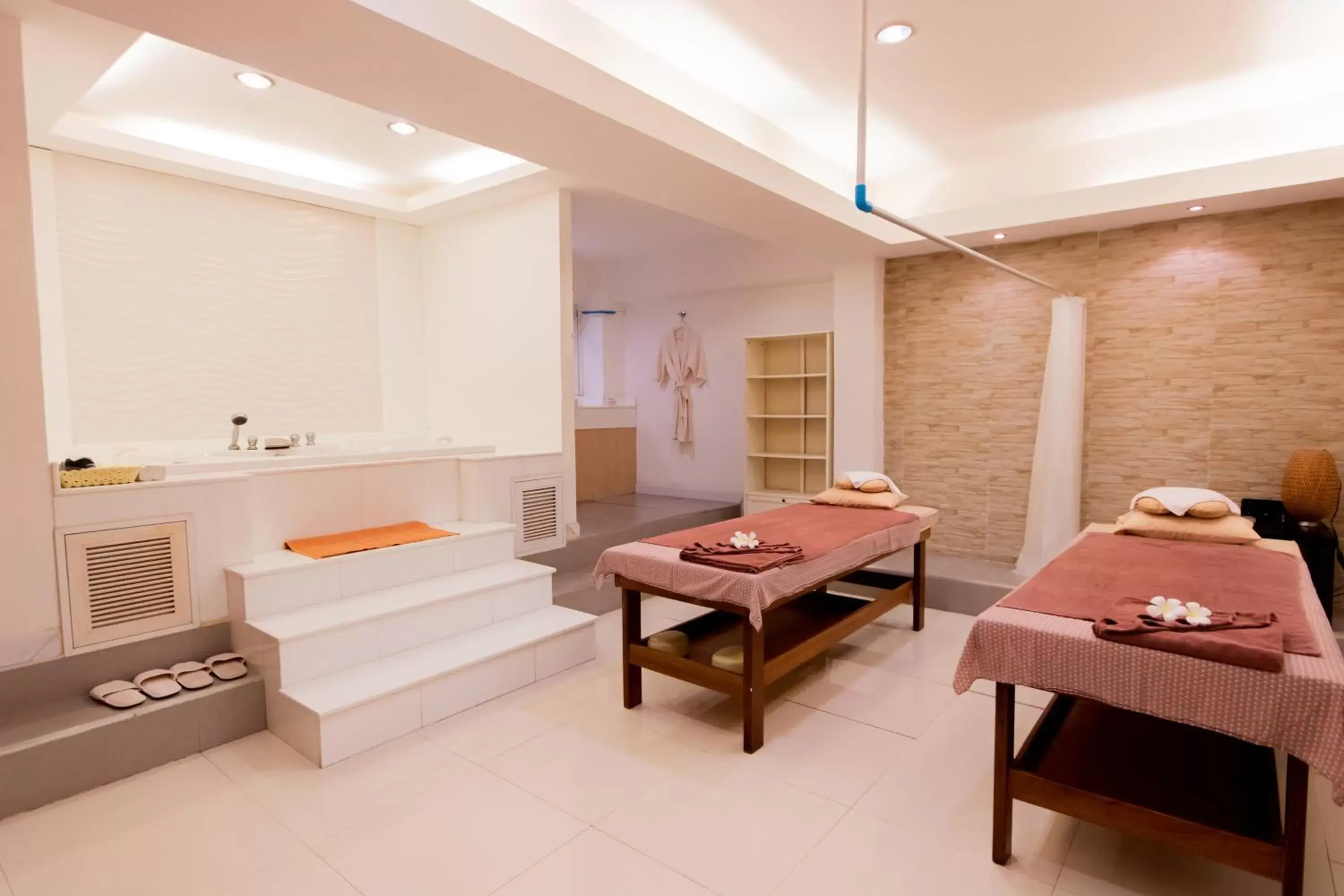 Spa and wellness centre/facilities, Spa/Wellness in Avana Hotel and Convention Centre SHA Extra Plus