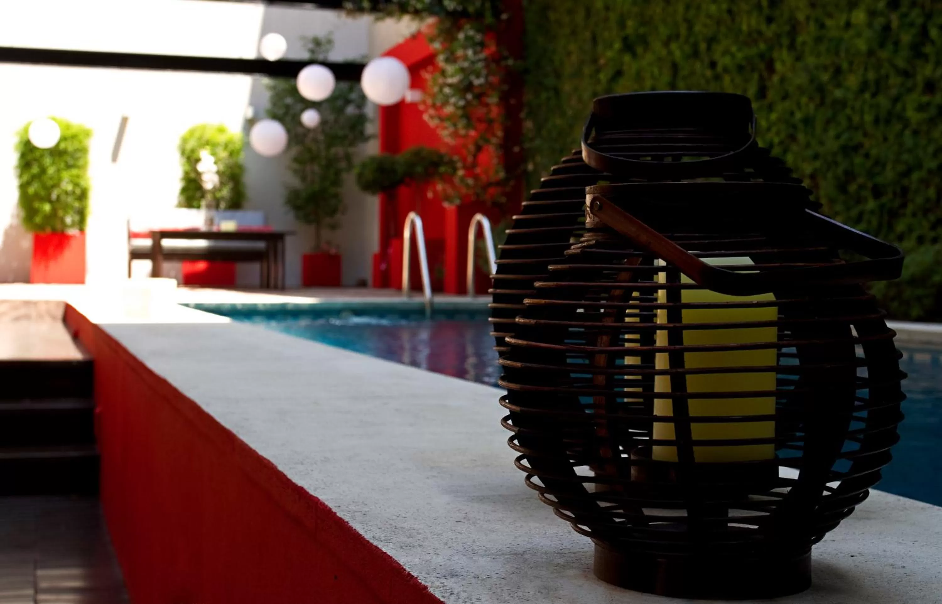 Swimming pool in Ribera Sur Hotel