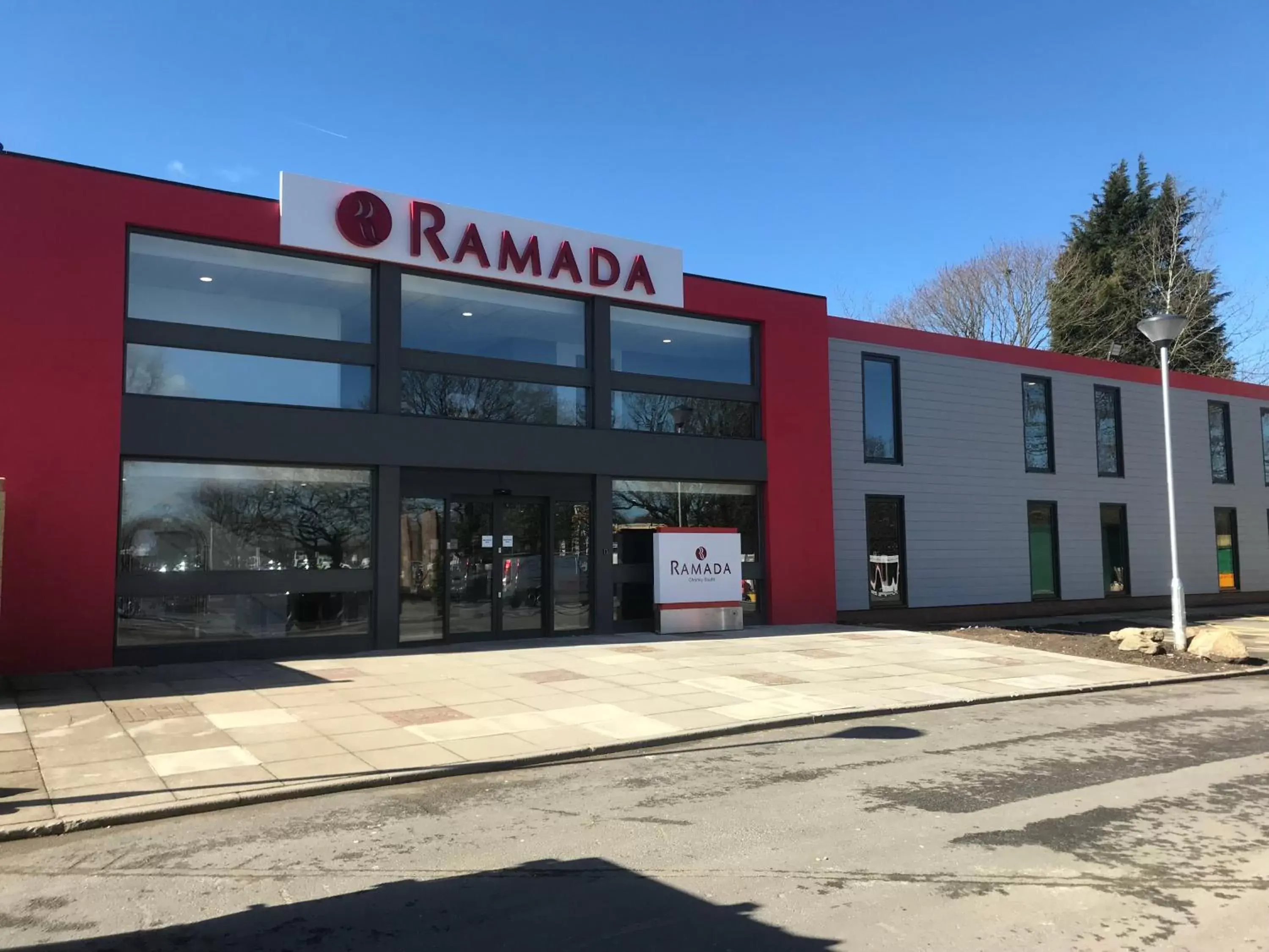 Facade/entrance in Ramada Chorley South