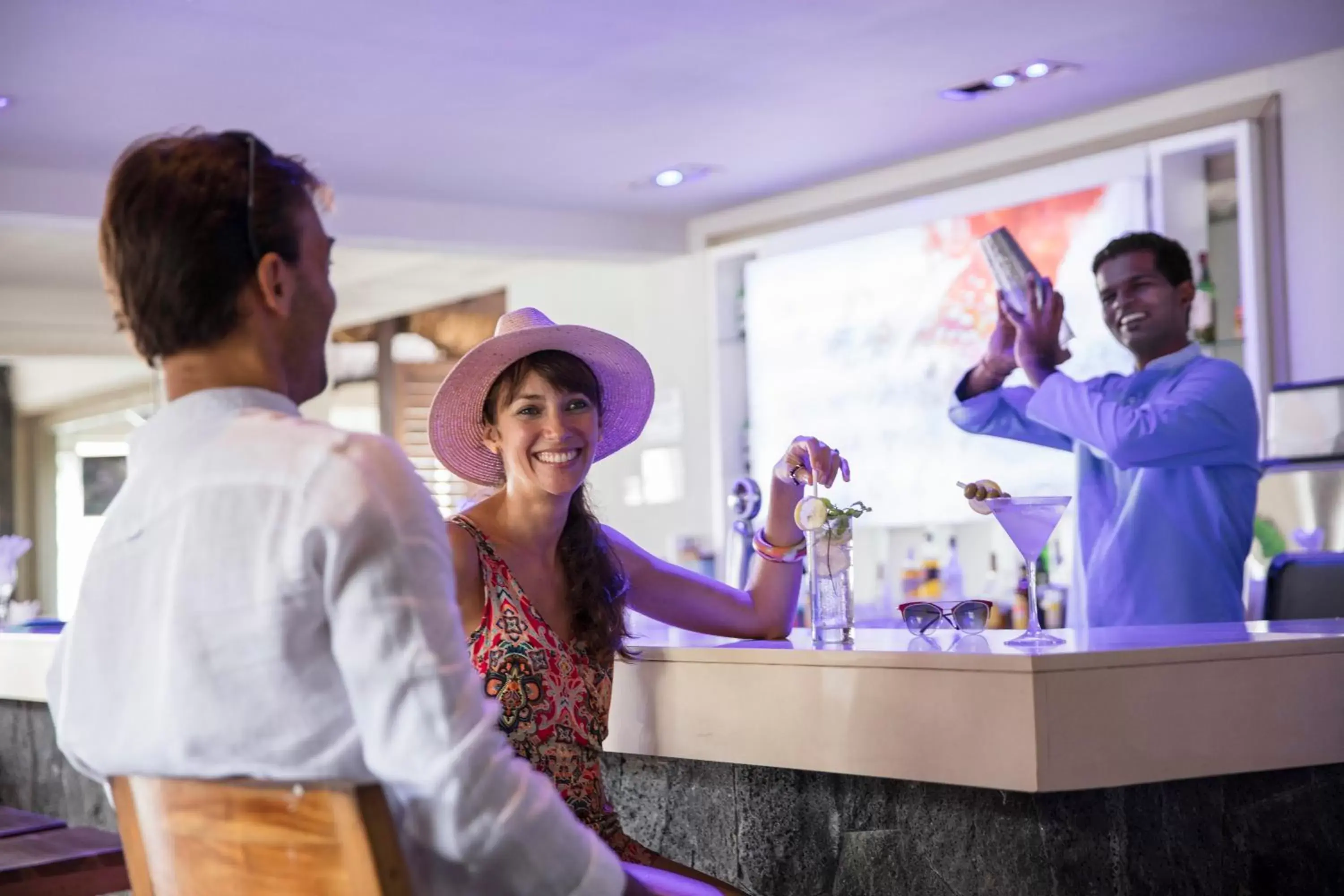 Lounge or bar in Solana Beach Mauritius - Adults Only Lounge or bar in Solana Beach Mauritius - Adults Only
