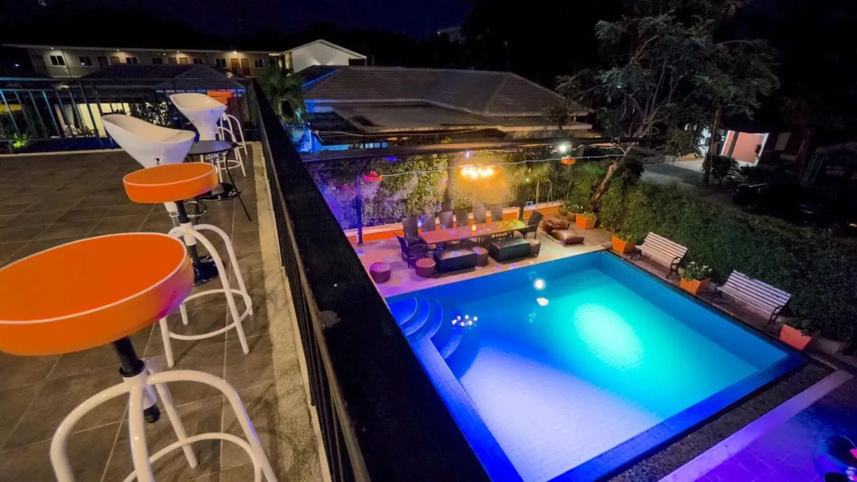 Balcony/Terrace, Pool View in Villa Navin