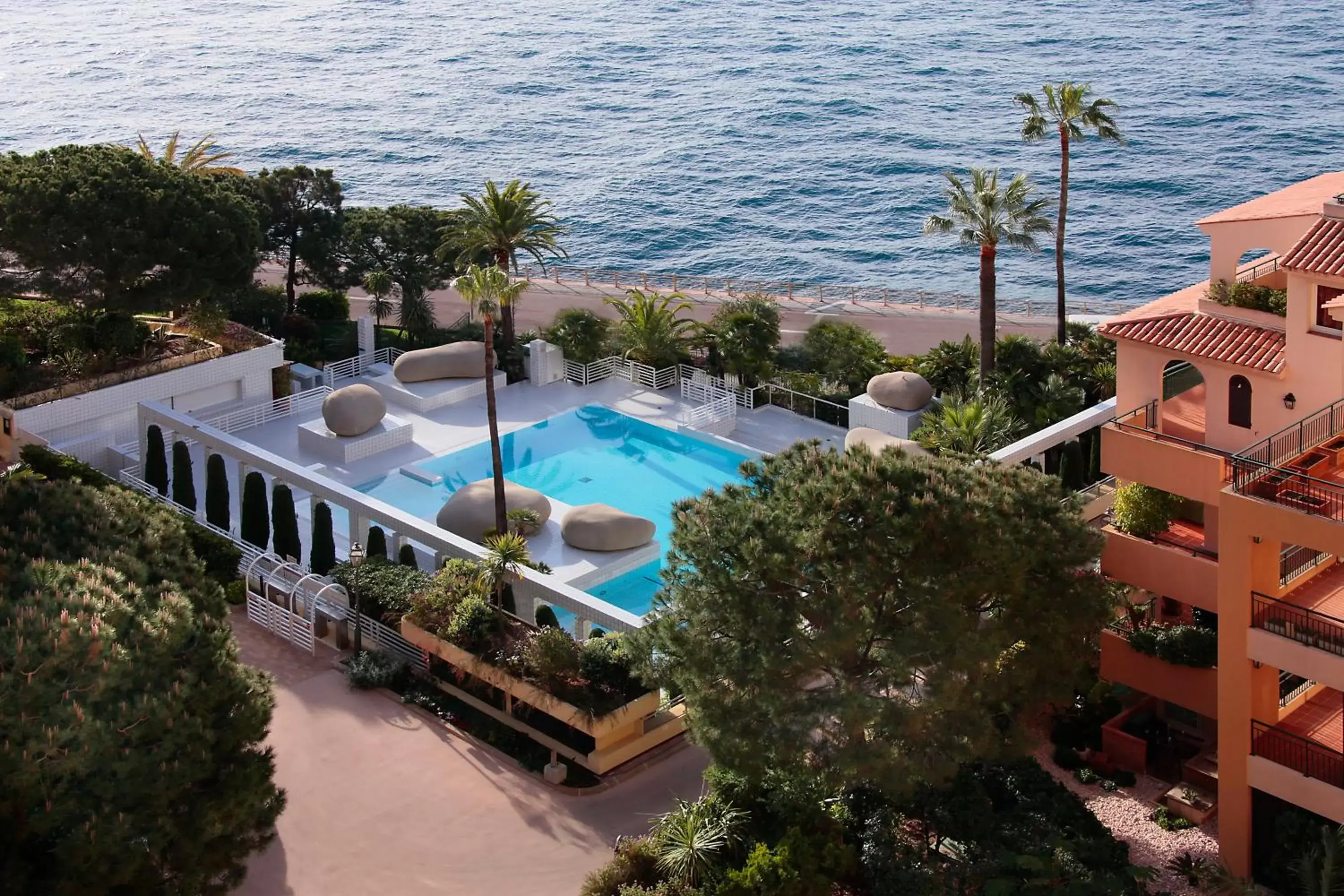 Summer, Pool View in Hôtel Columbus Monte Carlo