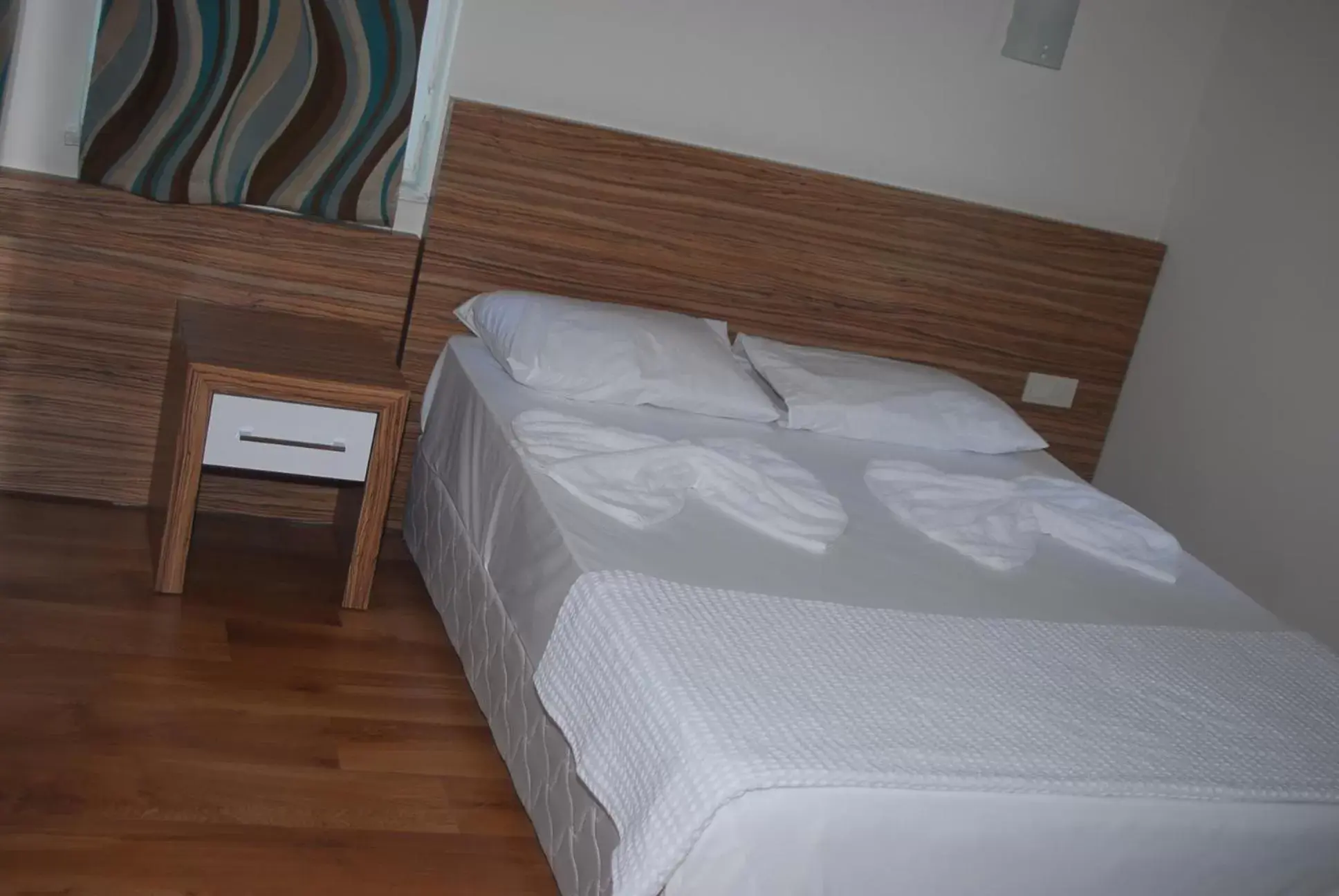 Standard Double Room in Yucesan Hotel Standard Double Room in Yucesan Hotel