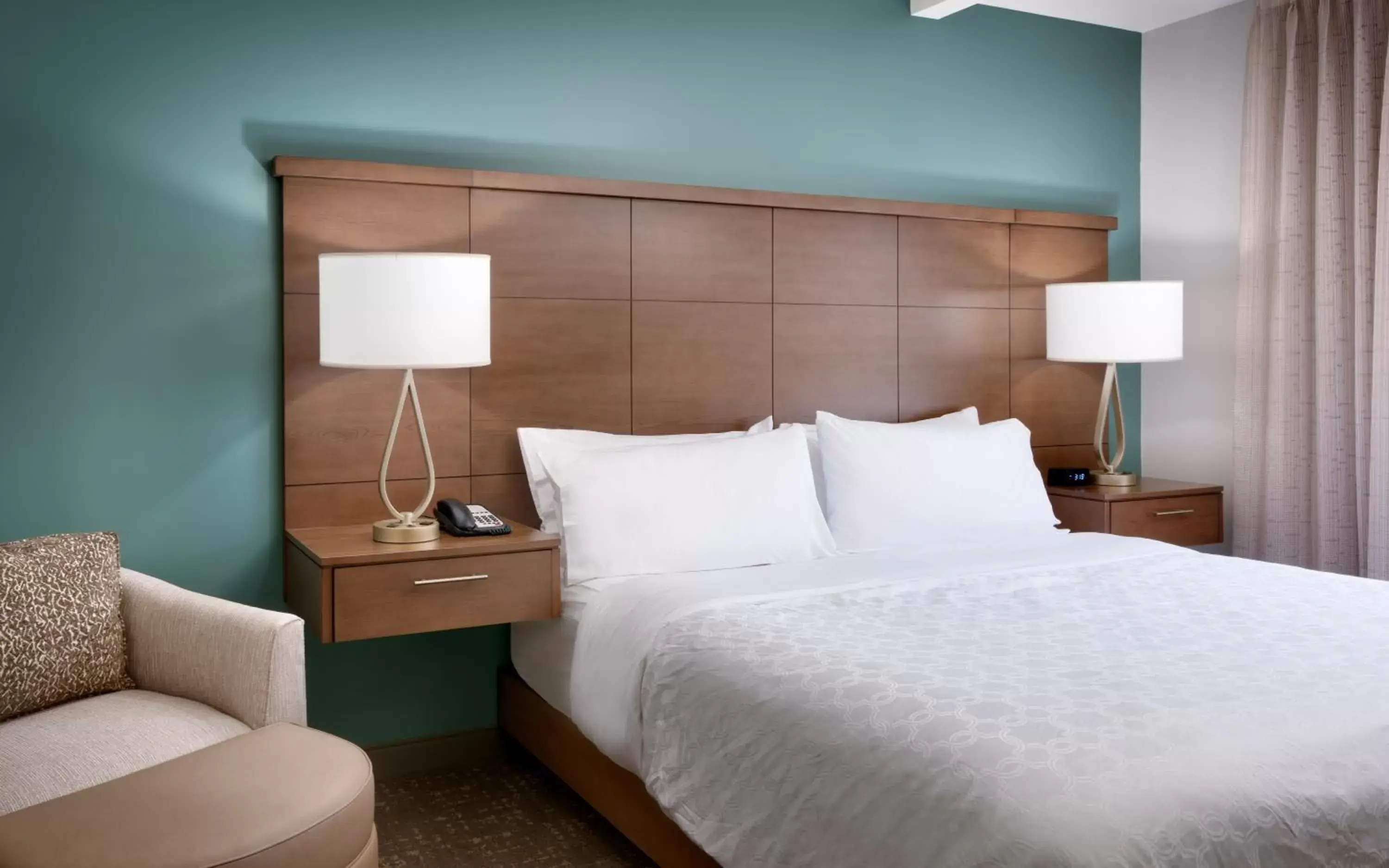 Bedroom, Bed in Staybridge Suites - Lehi - Traverse Ridge Center, an IHG Hotel