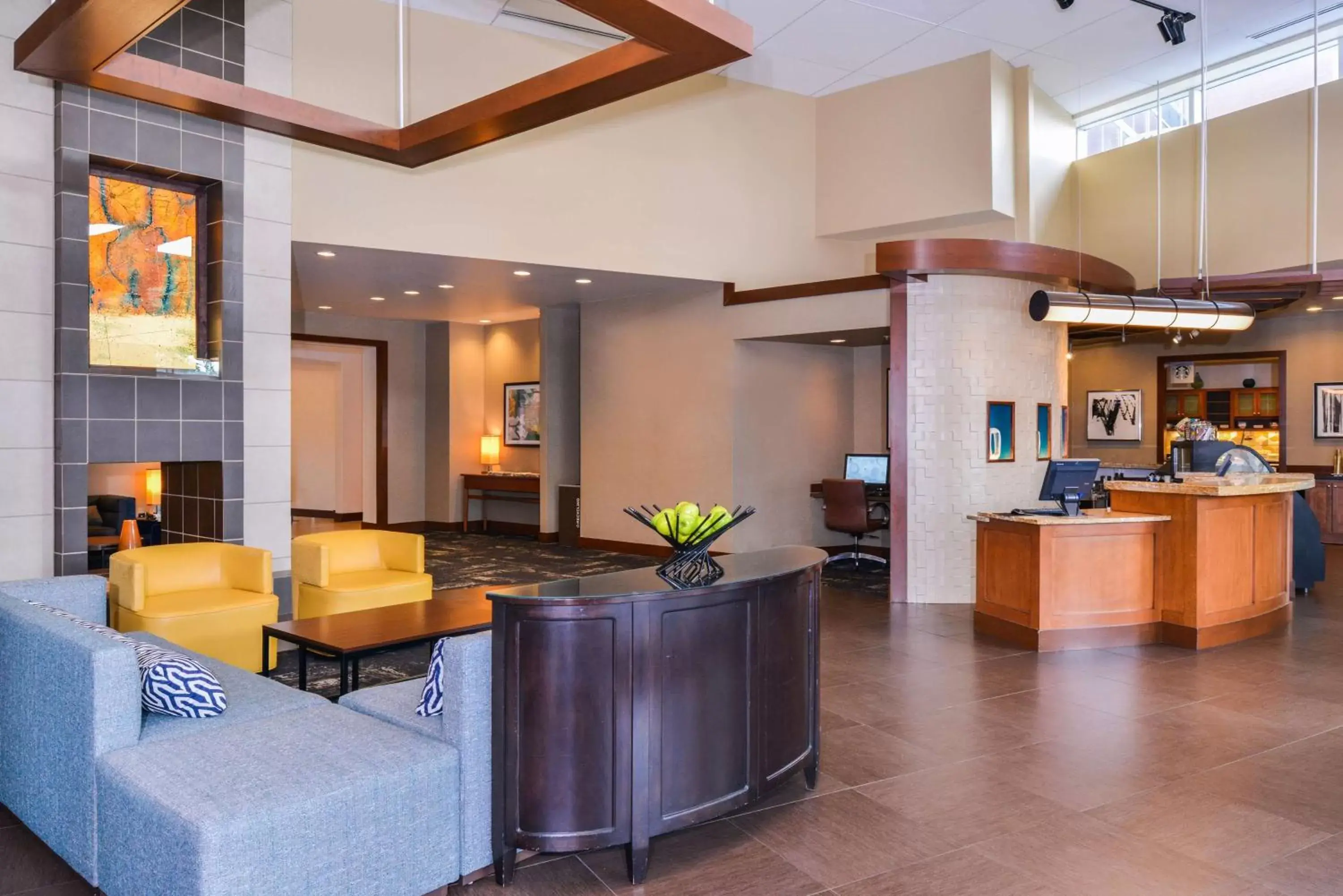 Lobby or reception in Hyatt Place Chesapeake