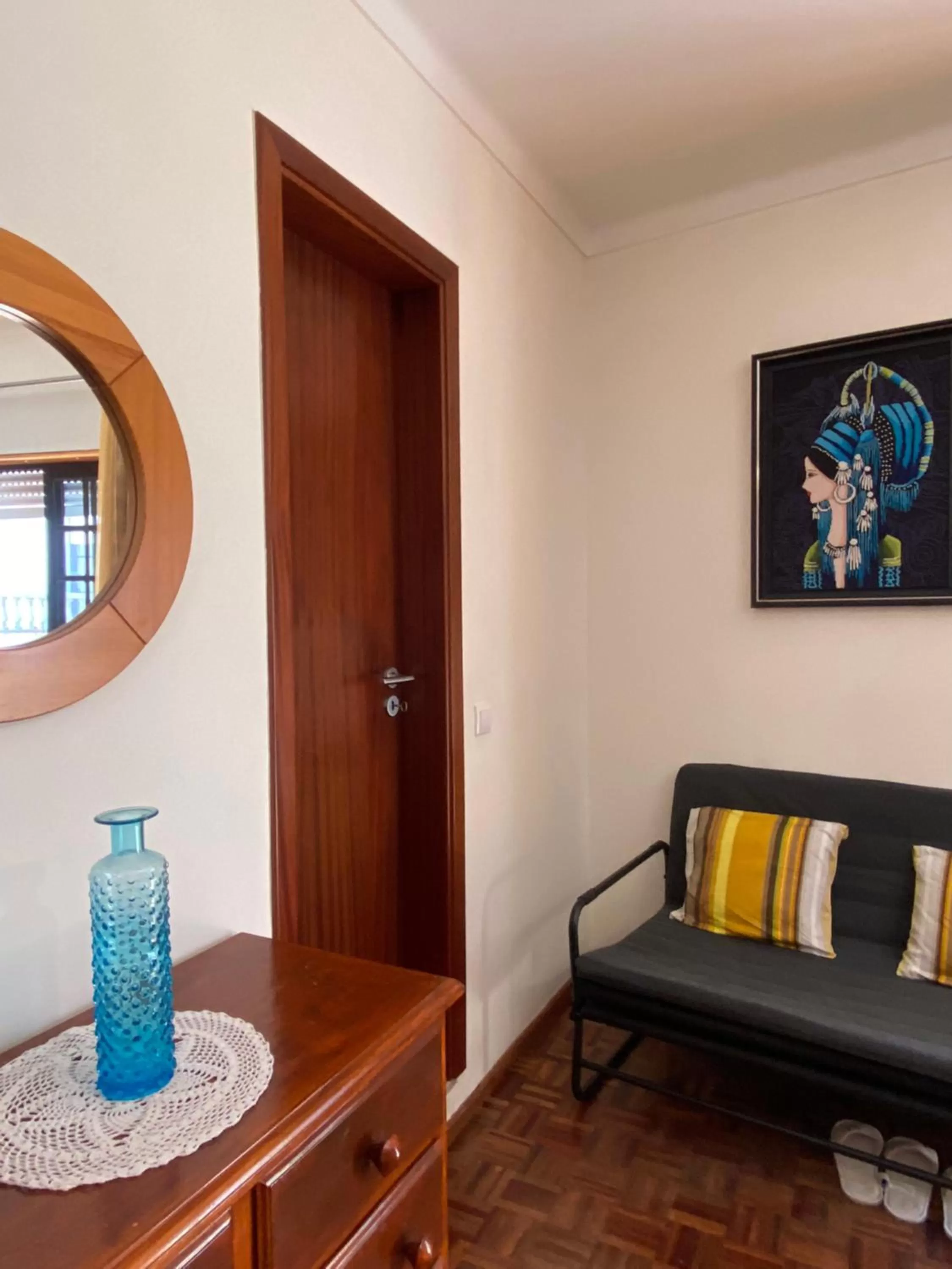 Seating Area in Spray B&B Sitio in Nazare Mini bar, European style