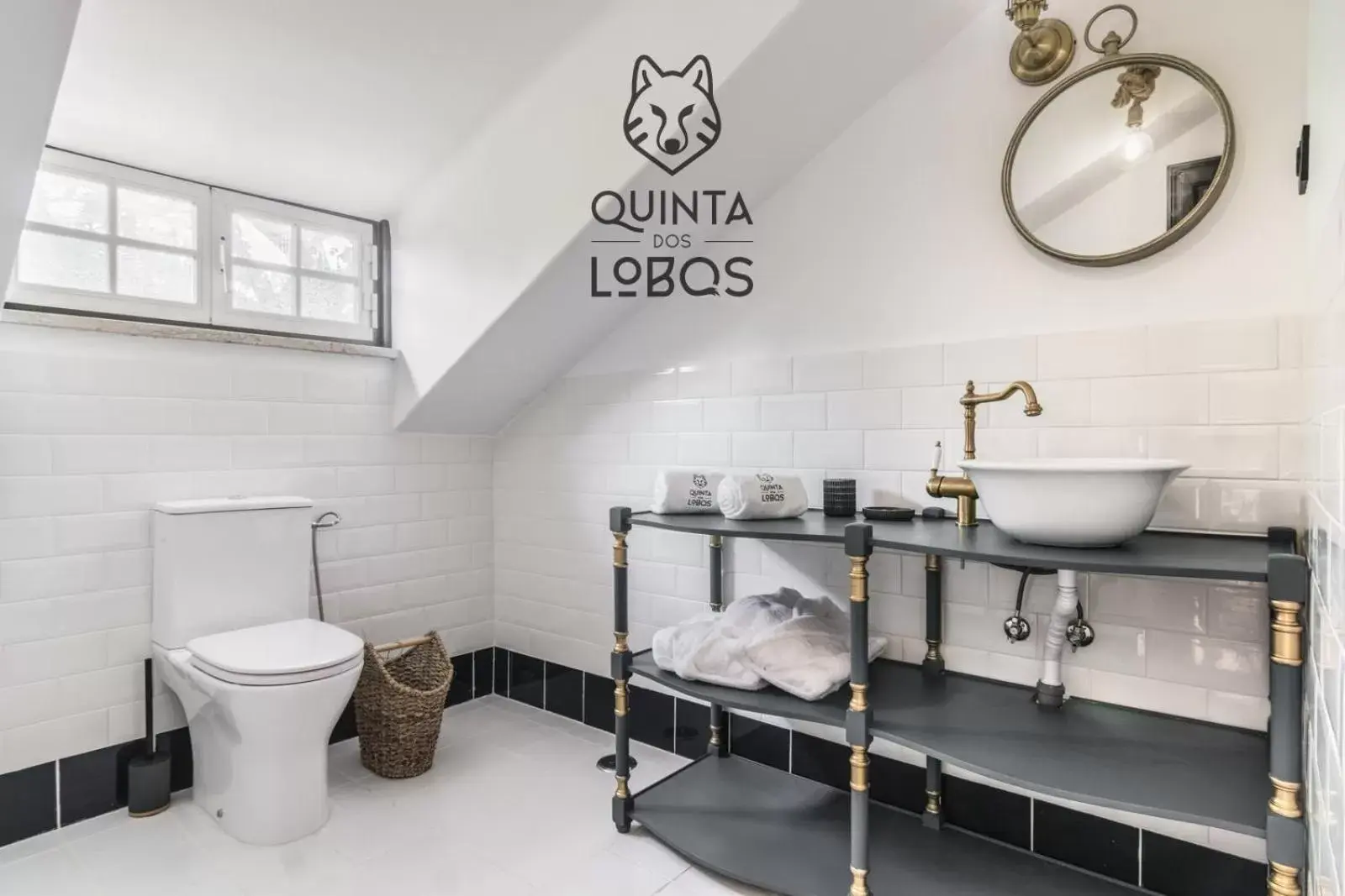 Bathroom in Quinta dos Lobos Boutique Hotel - Art & Nature Experience