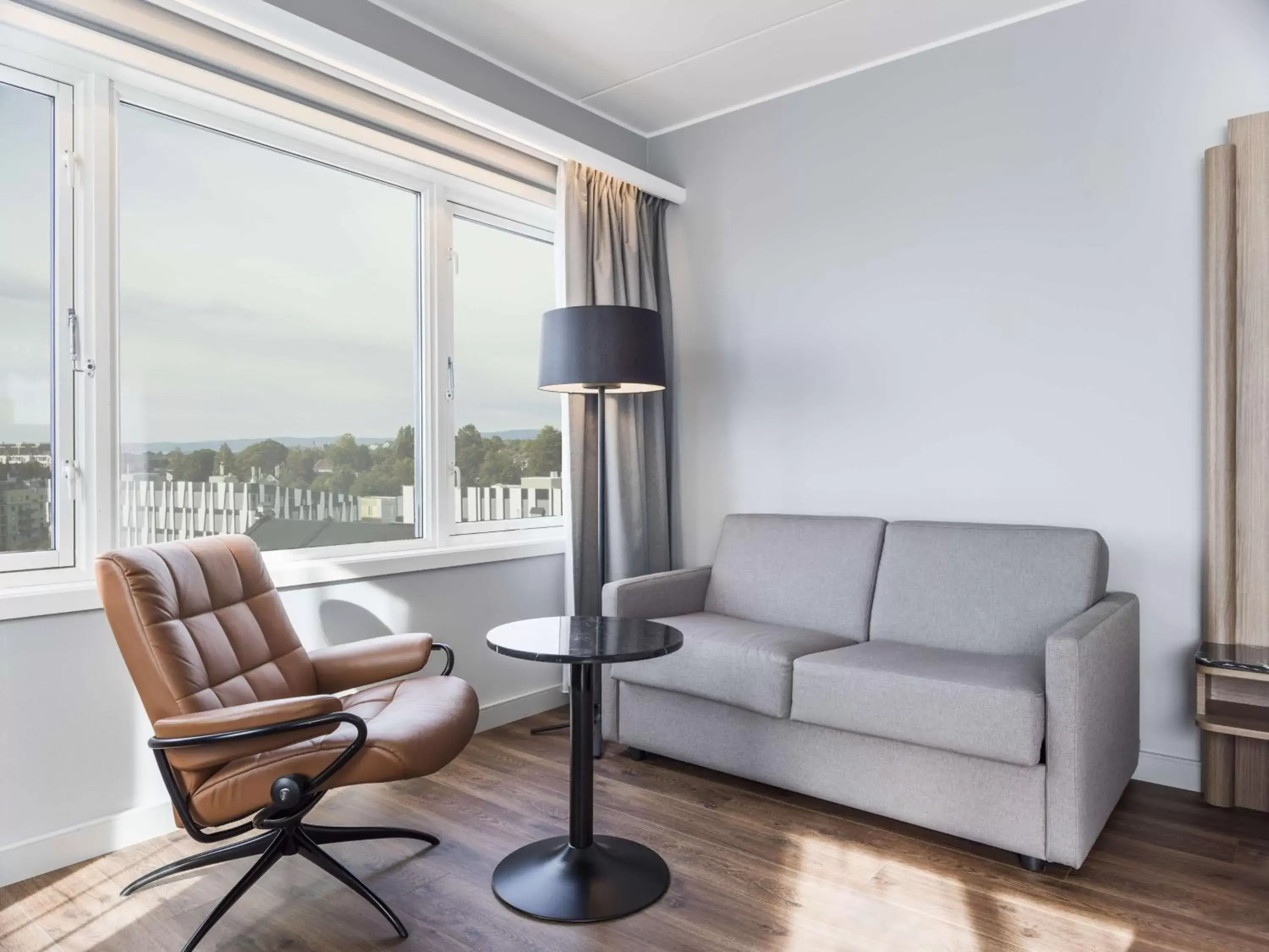 Photo of the whole room, Seating Area in Radisson Blu Hotel Nydalen, Oslo