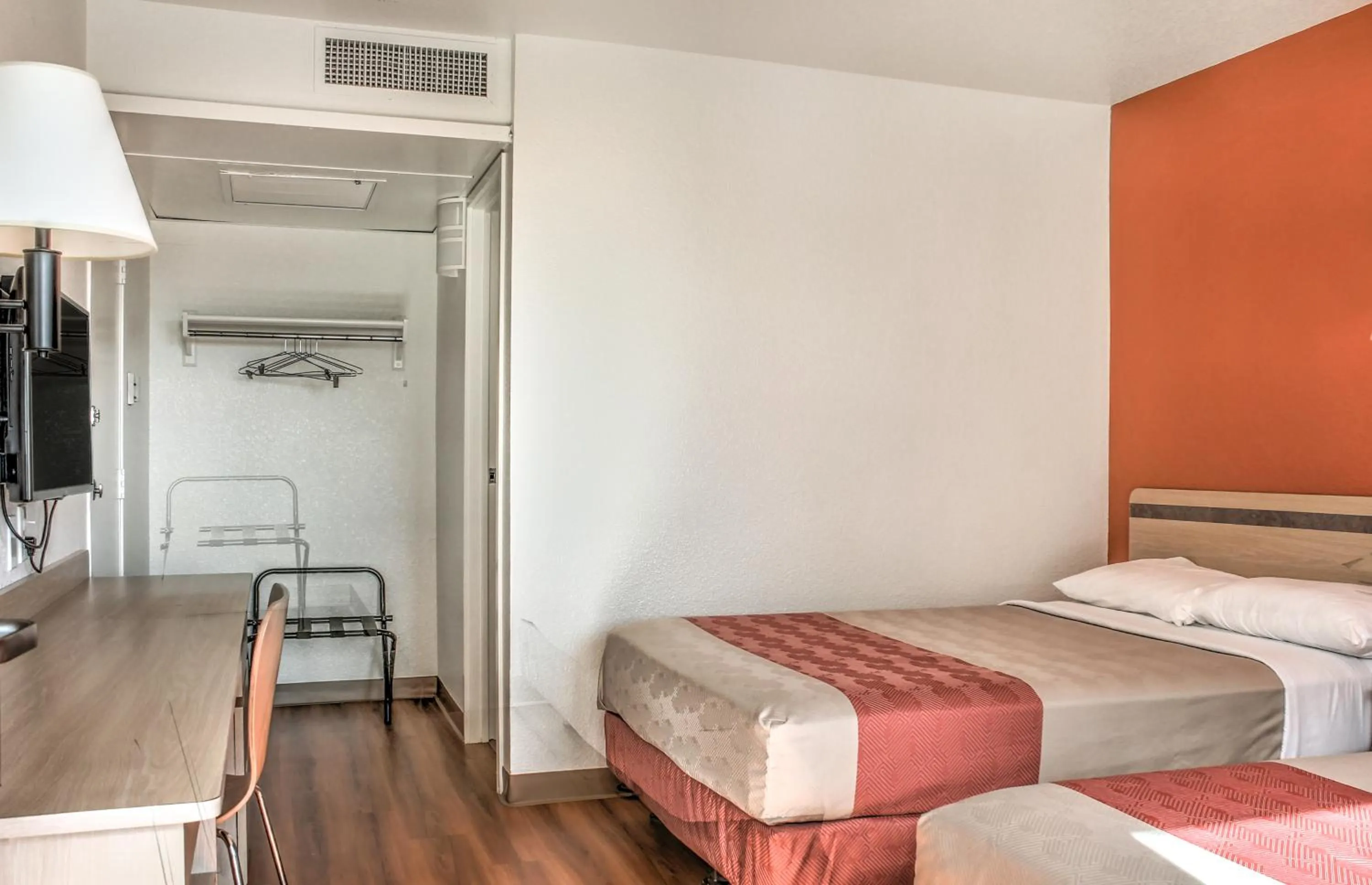 Bedroom, Bed in Motel 6-Mojave, CA