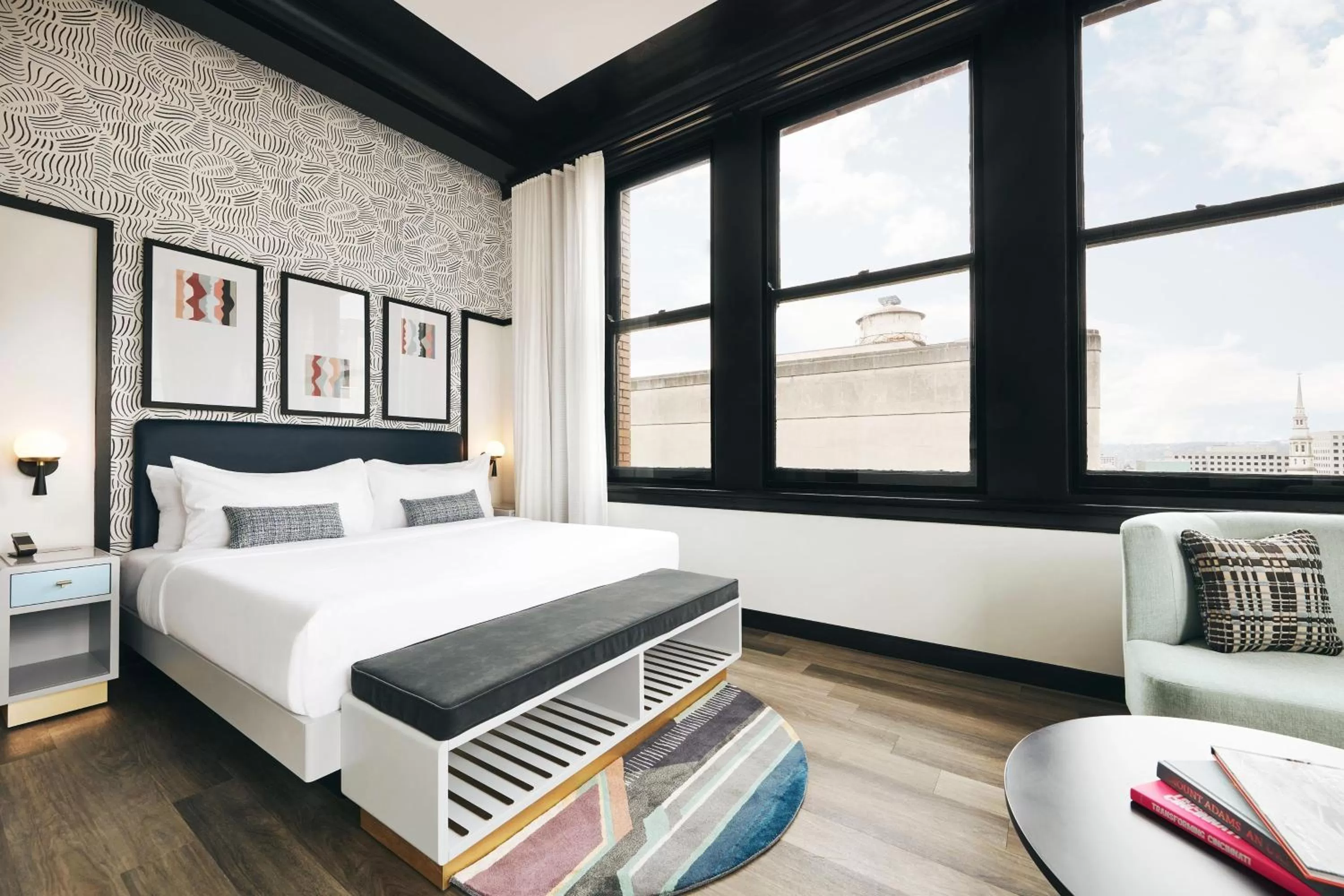 Photo of the whole room, Bed in Kinley Cincinnati Downtown, a Tribute Portfolio Hotel