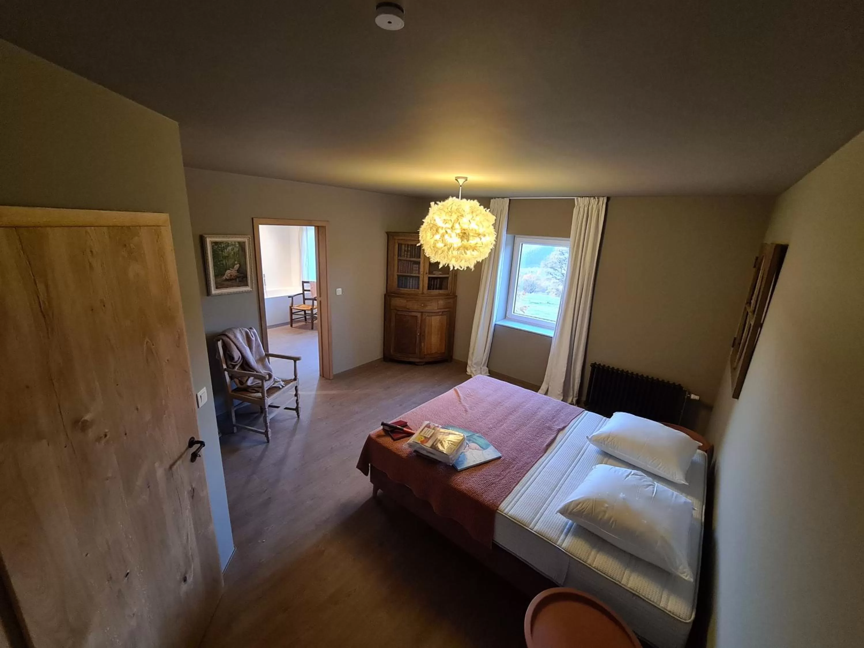 Photo of the whole room in Le Clos des Brumes