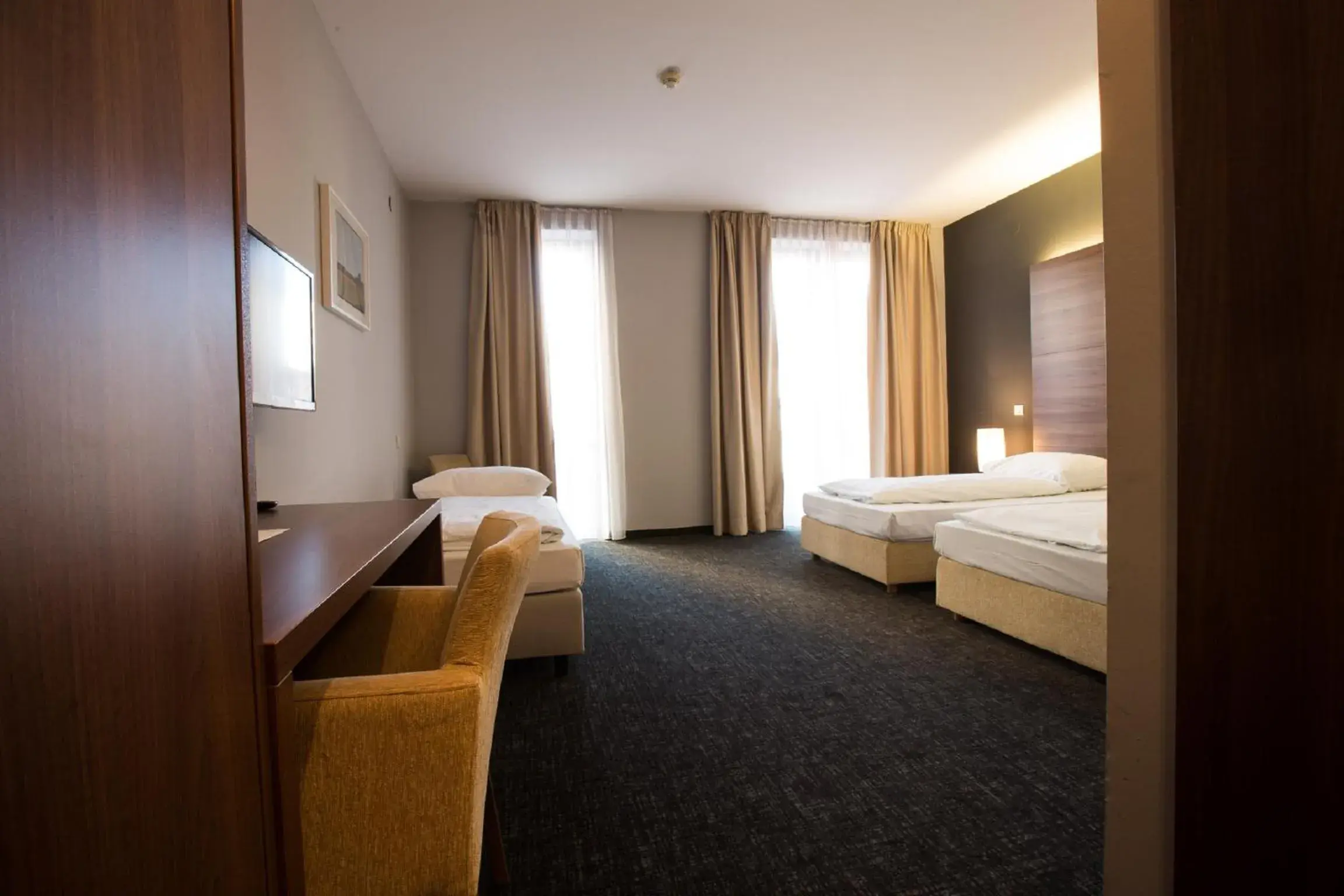 Bedroom, Seating Area in Hotel Sliško