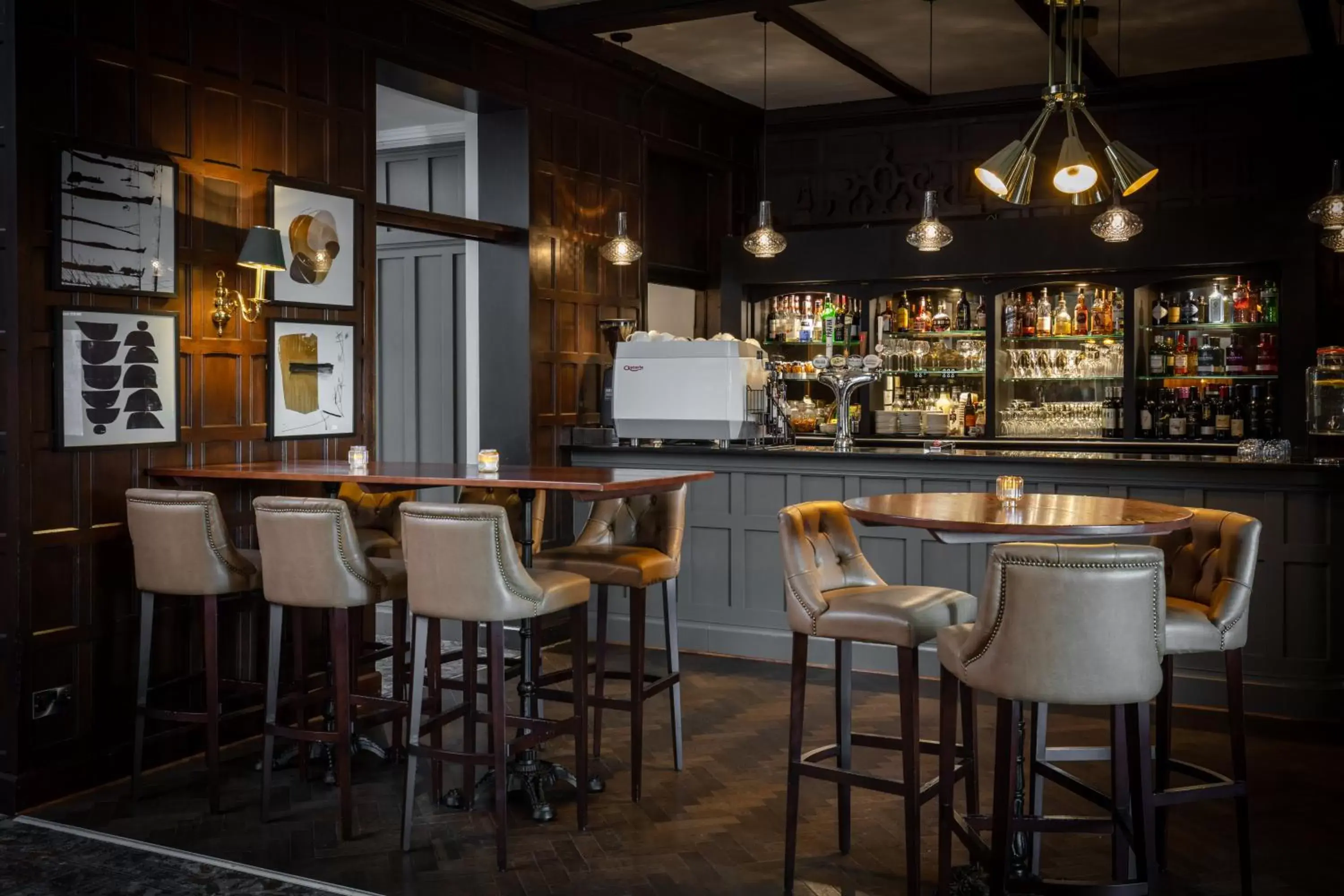 Lounge or bar, Lounge/Bar in Chesford Grange Hotel