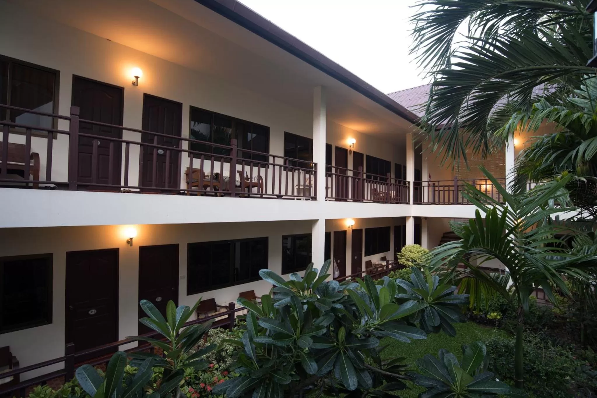 Riverside House Hotel