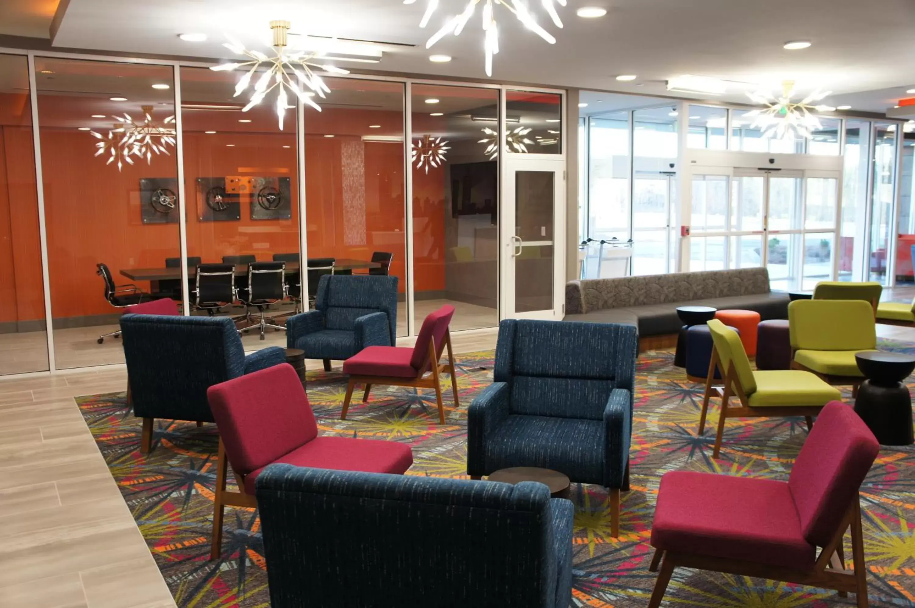 Lobby or reception, Lounge/Bar in La Quinta Inn & Suites by Wyndham Braselton