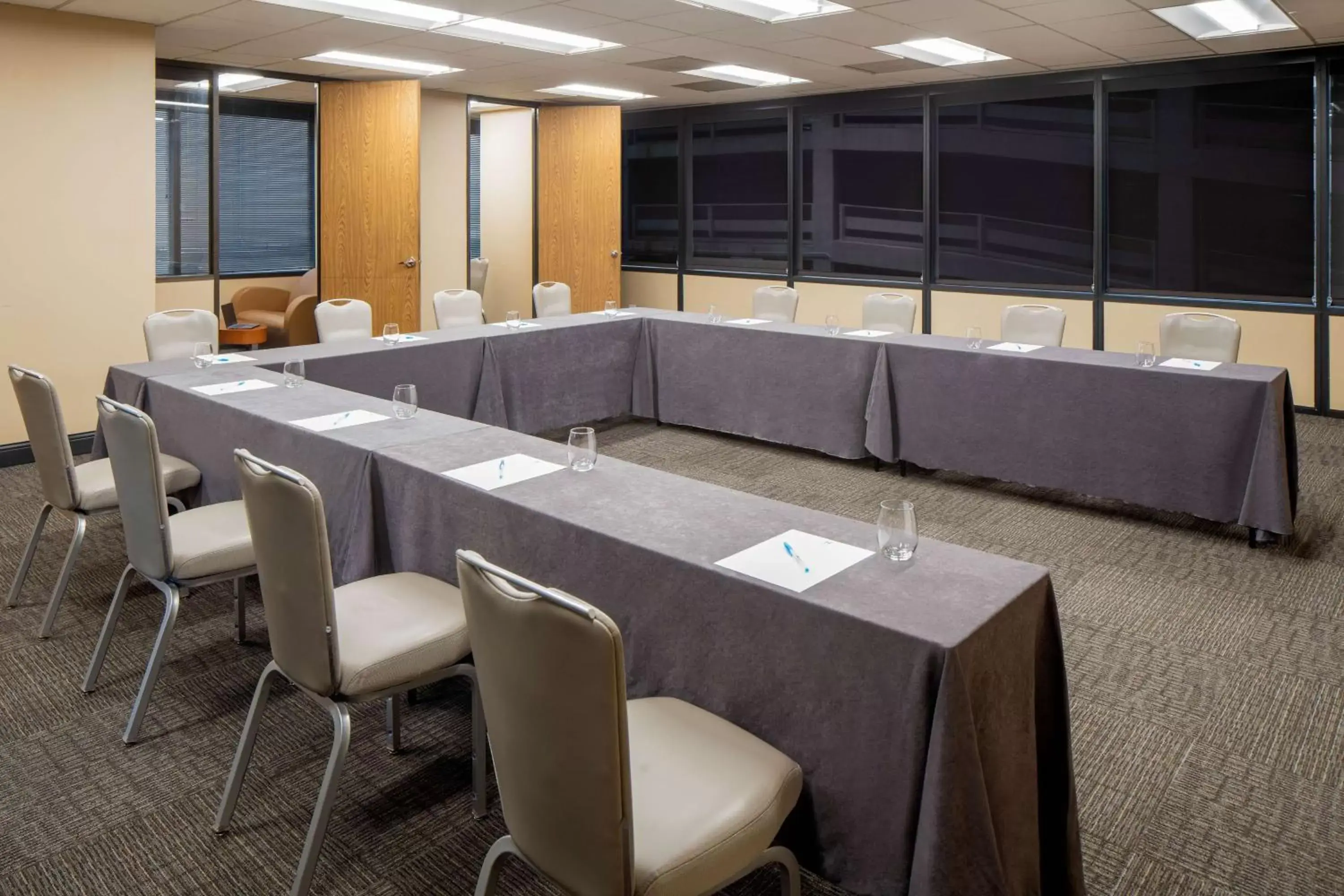 Meeting/conference room in Hyatt House New Orleans Downtown