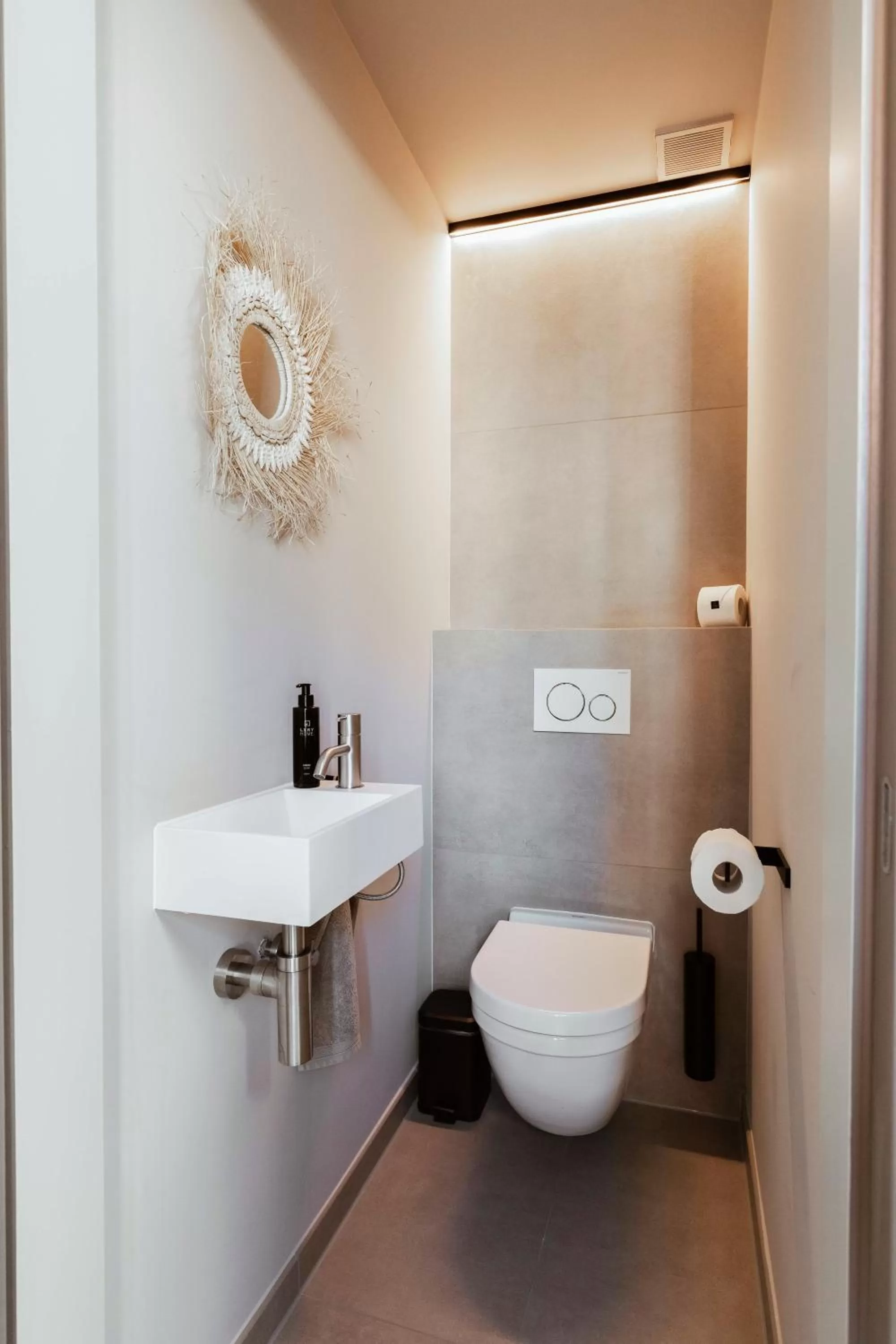 Toilet, Bathroom in BTFL Living Antwerp