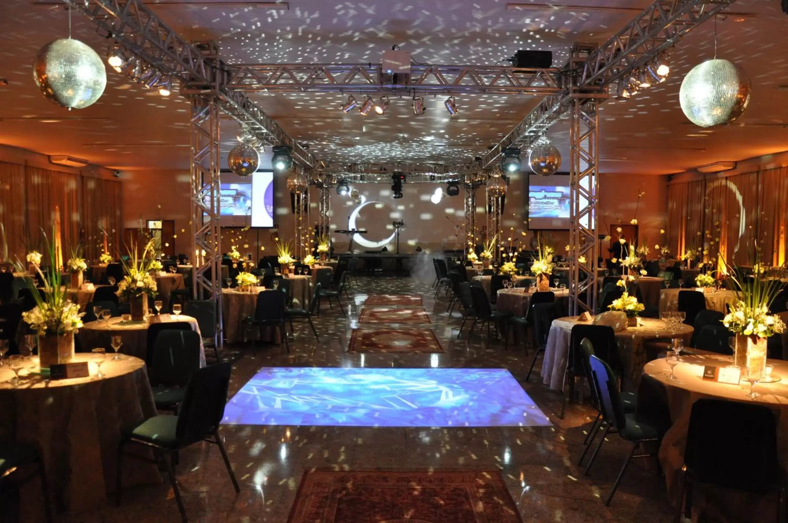 Banquet/Function facilities, Restaurant/Places to Eat in Dan Inn Uberaba & Convenções