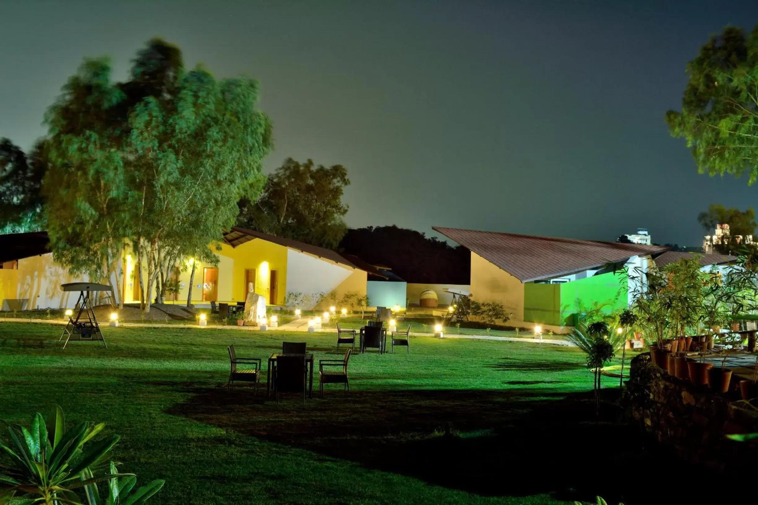 Garden, Property Building in Bamboo Saa Resort & Spa