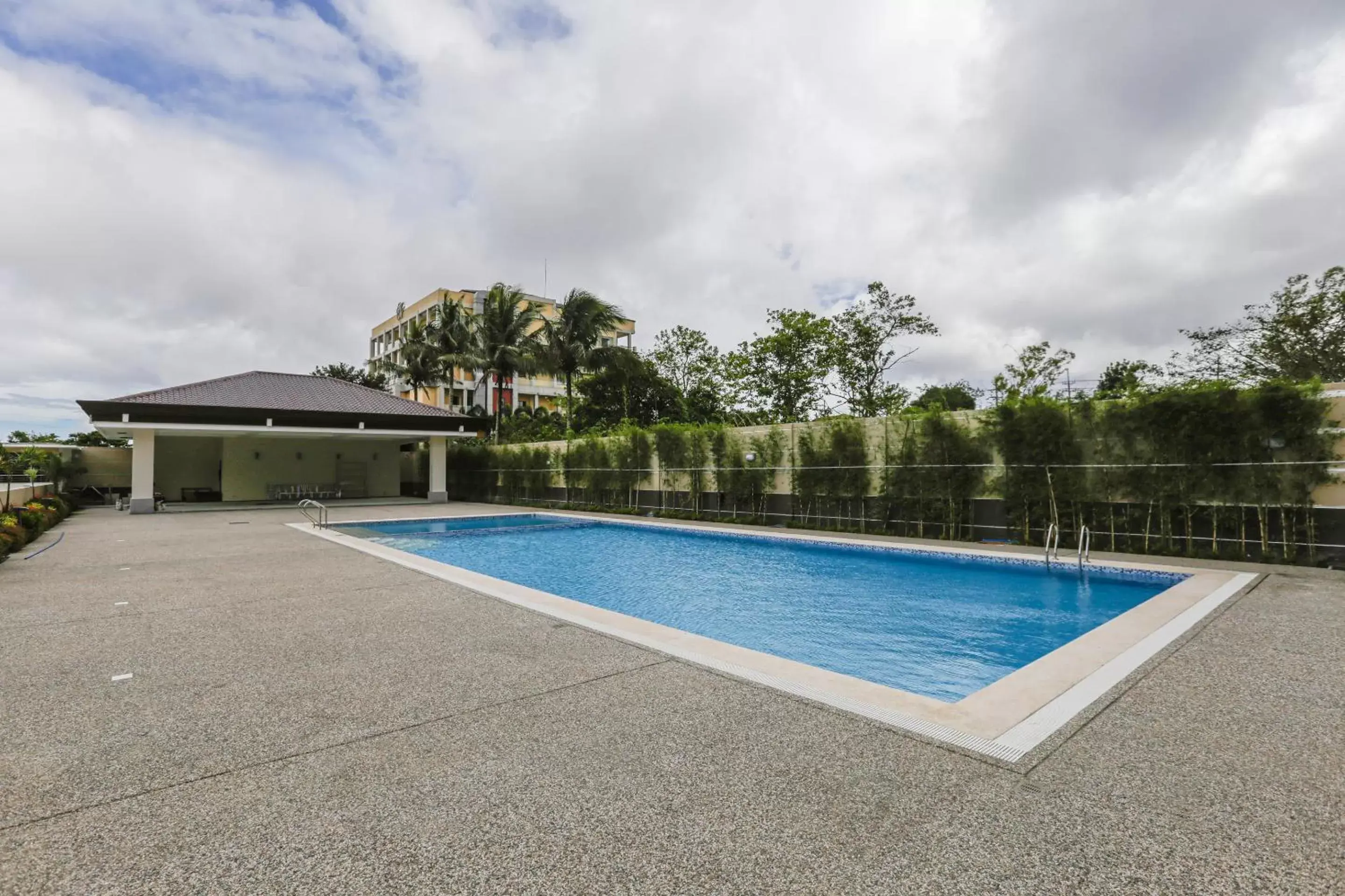 Swimming Pool in Hotel Casiana Managed by Enderun Hotels