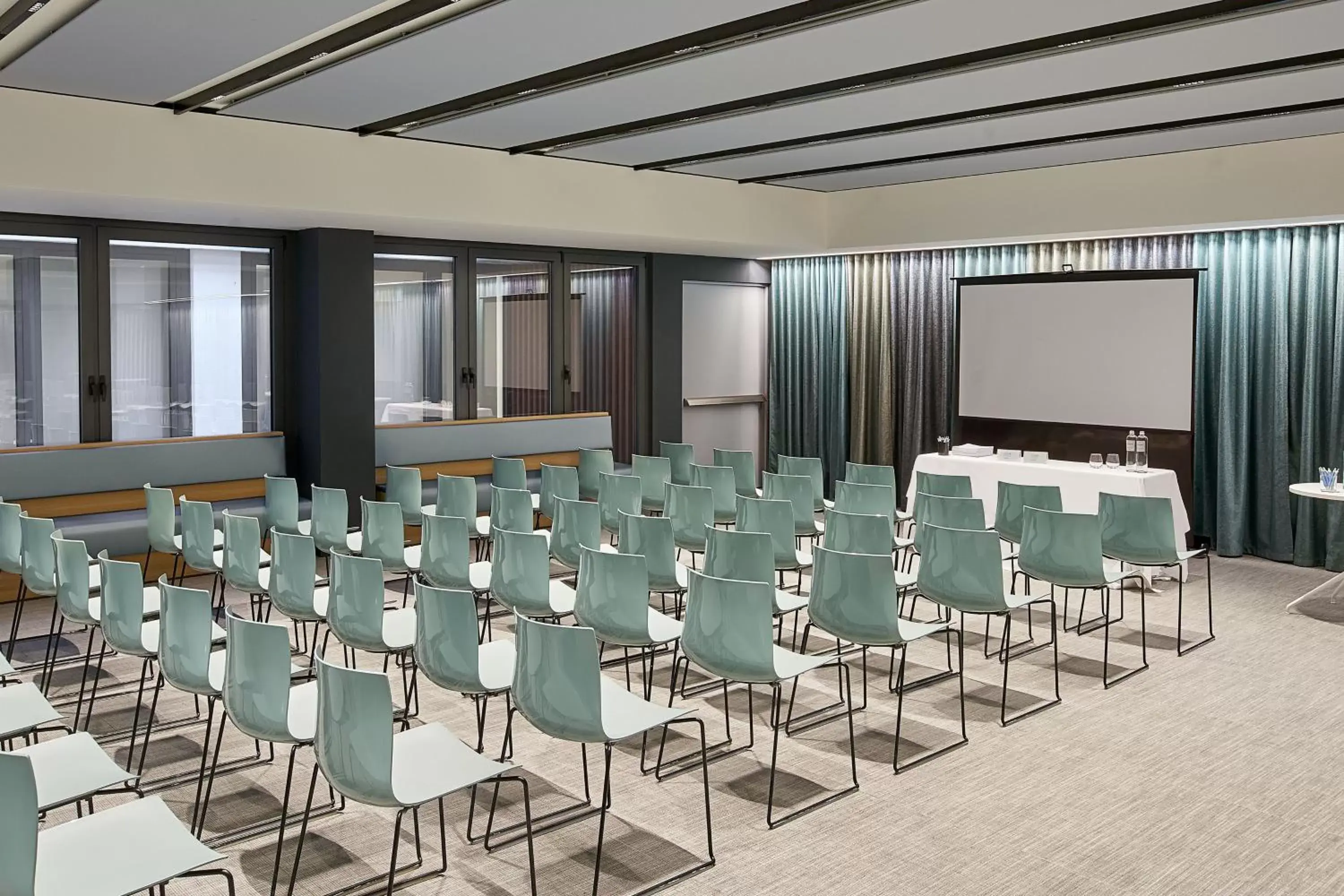 Meeting/conference room in Four Points by Sheraton Venice Mestre