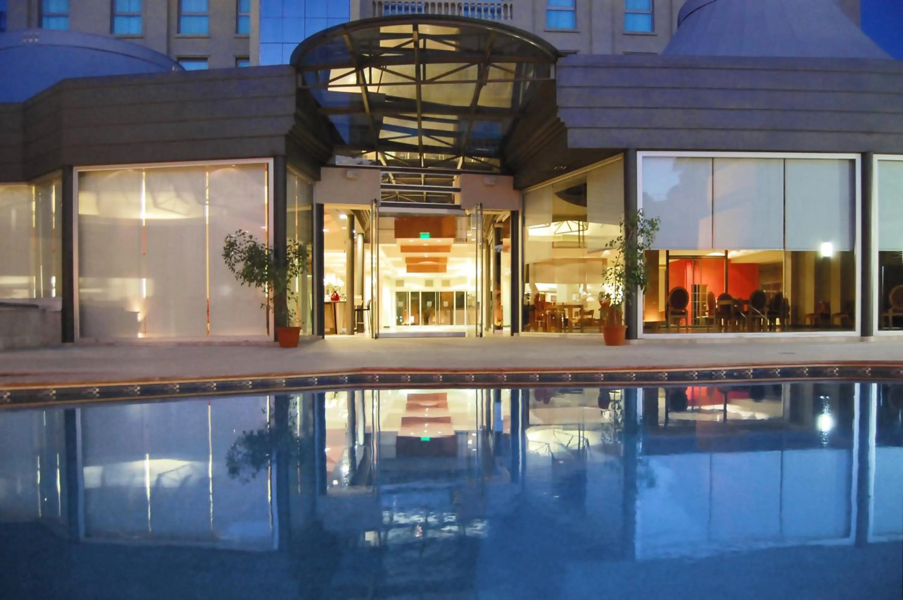 Swimming pool in Mod Hotels Mendoza