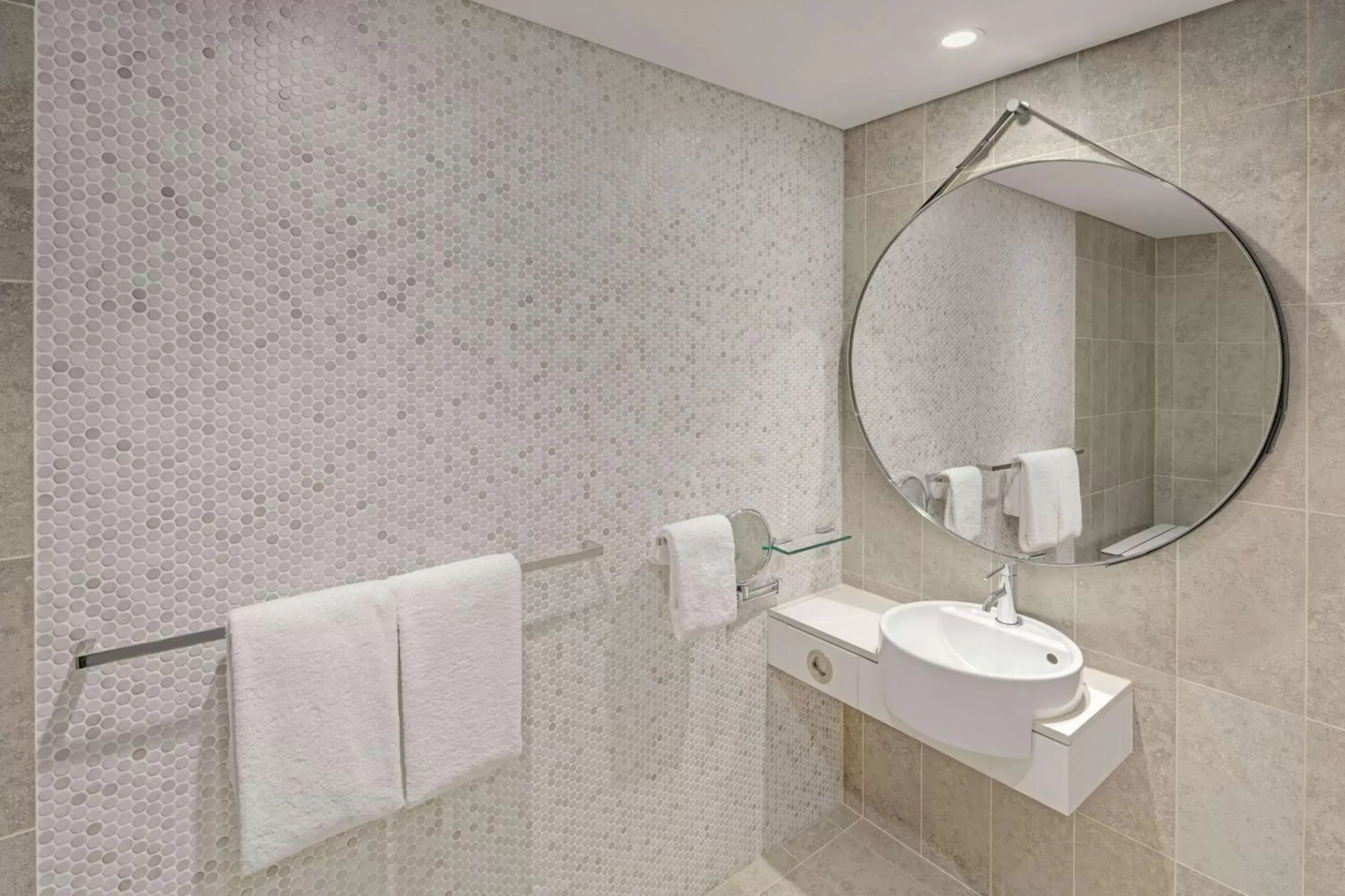 Bathroom in Adina Apartment Hotel Bondi Beach Sydney