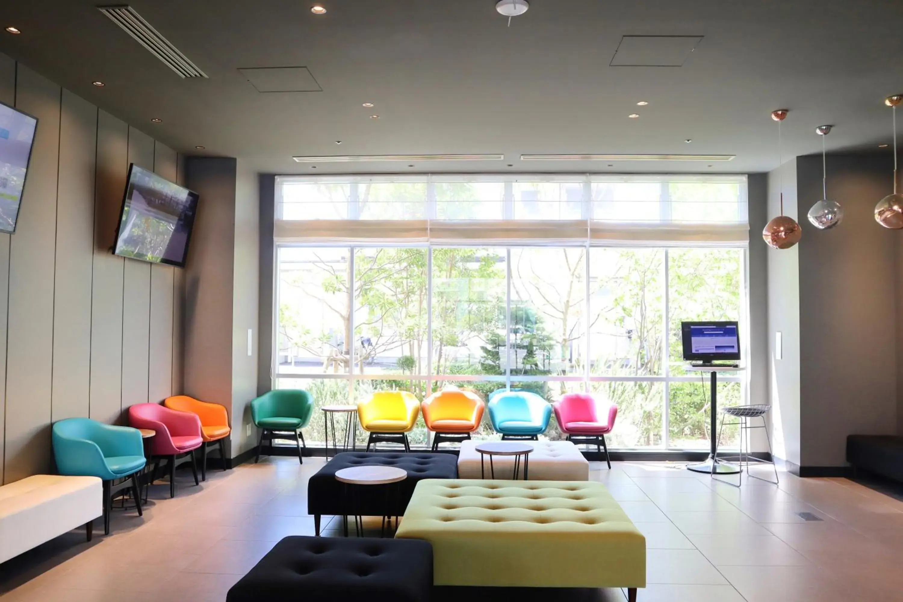 Lobby or reception in ibis Styles Tokyo Bay